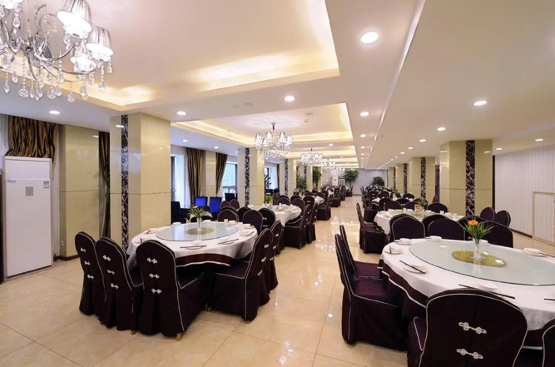 Restaurant/places to eat in Chong Li Hotel Chengdu