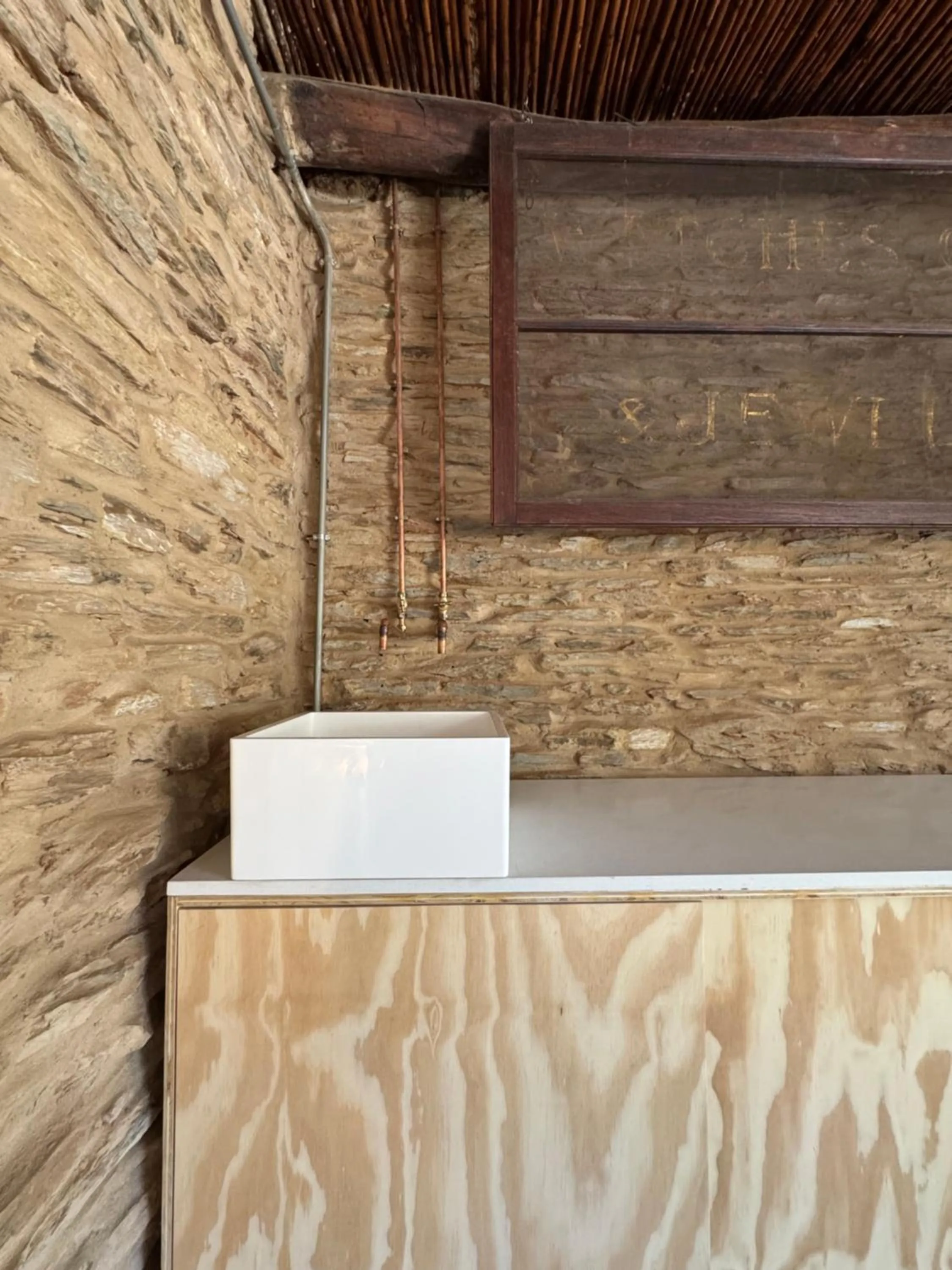 Kitchen or kitchenette in The Karoo Moon Motel