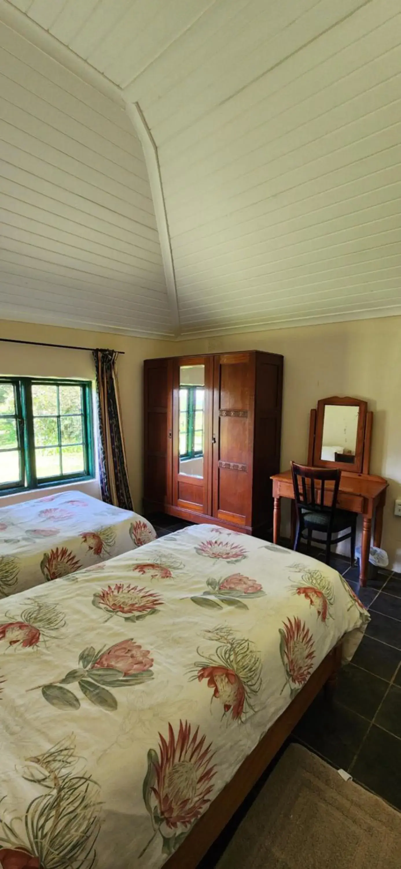 Family Double Room in Ardmore Guest Farm Family Double Room in Ardmore Guest Farm
