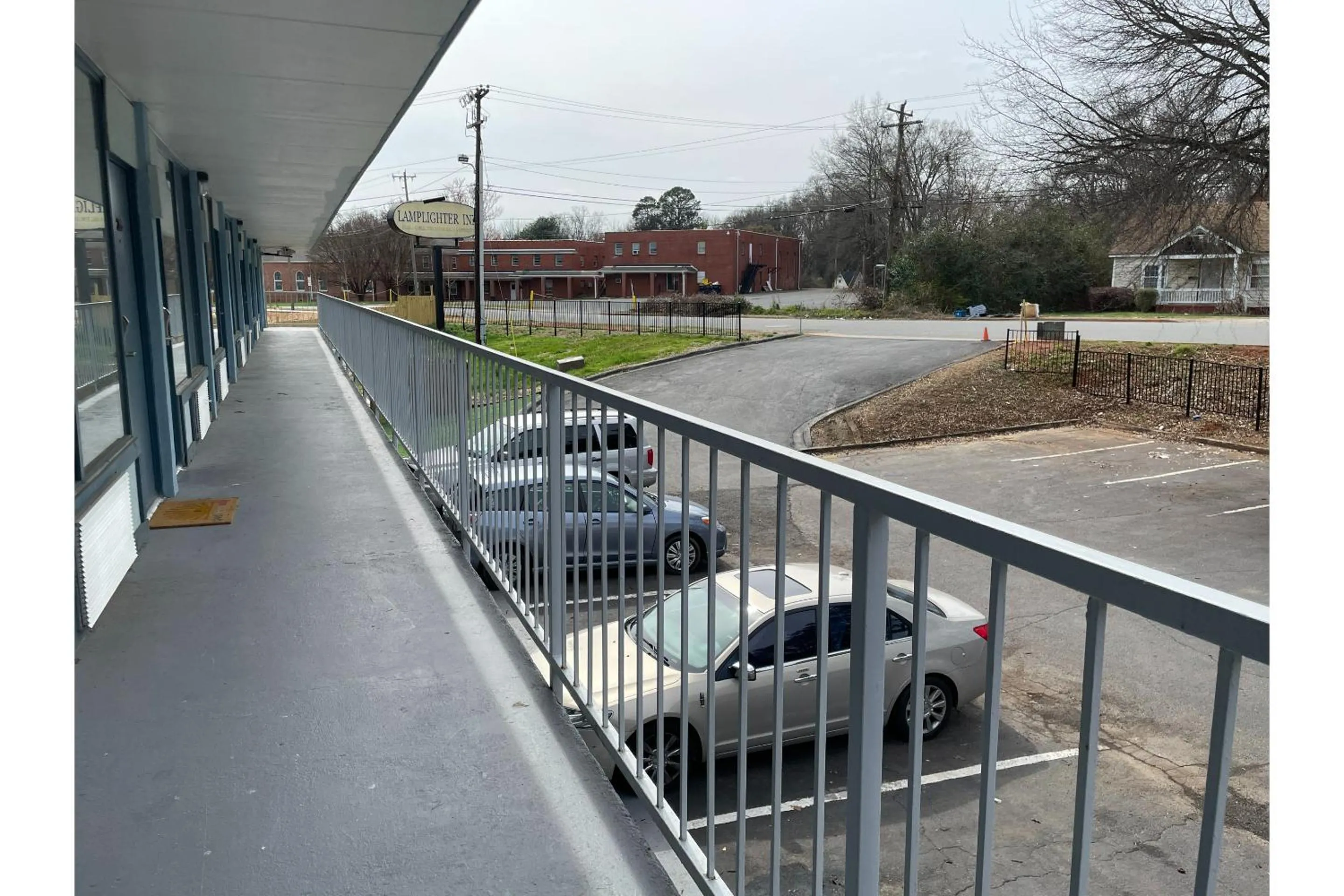 Lobby or reception in Lamplighter Inn by OYO Charlotte Airport Area