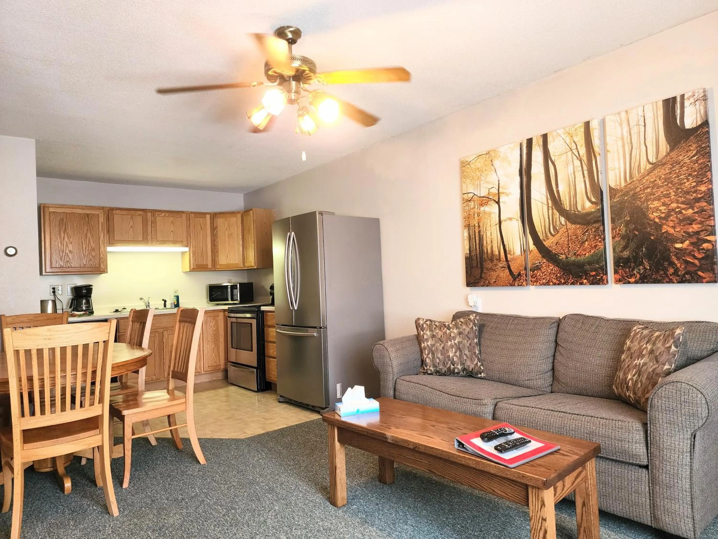 Trails INN Quadna Mountain Motel & RV Park