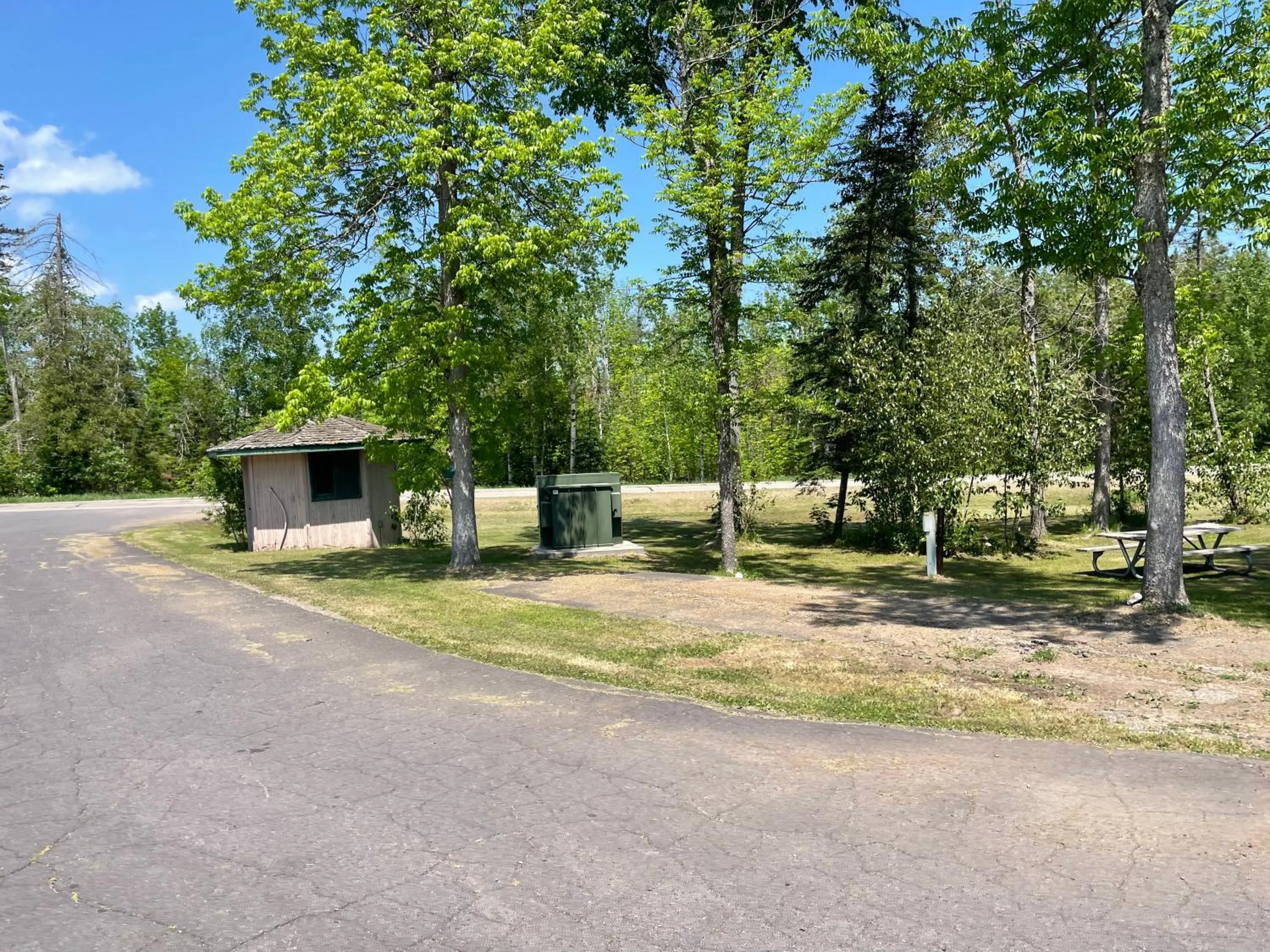 Trails INN Quadna Mountain Motel & RV Park