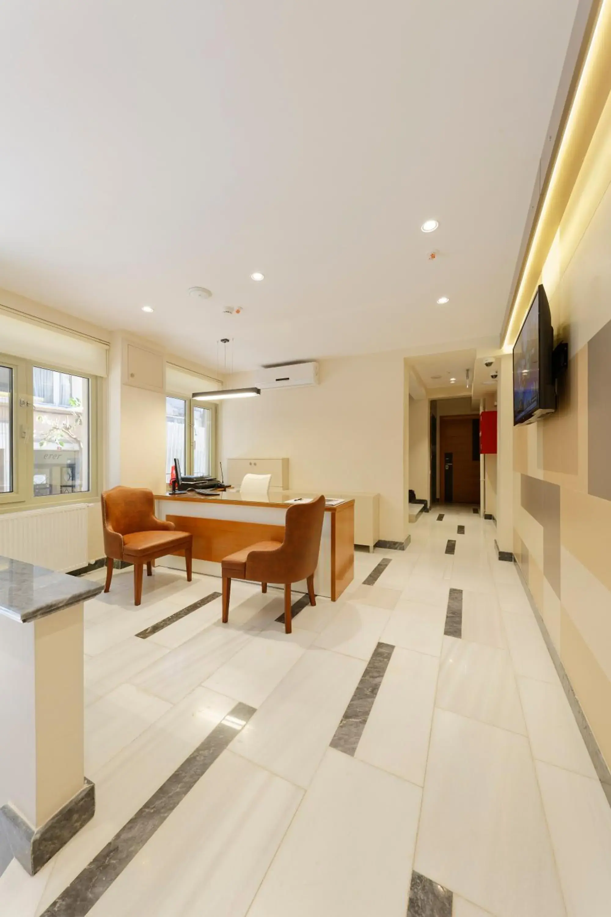 Property building in Nishant Hotel Property building in Nishant Hotel