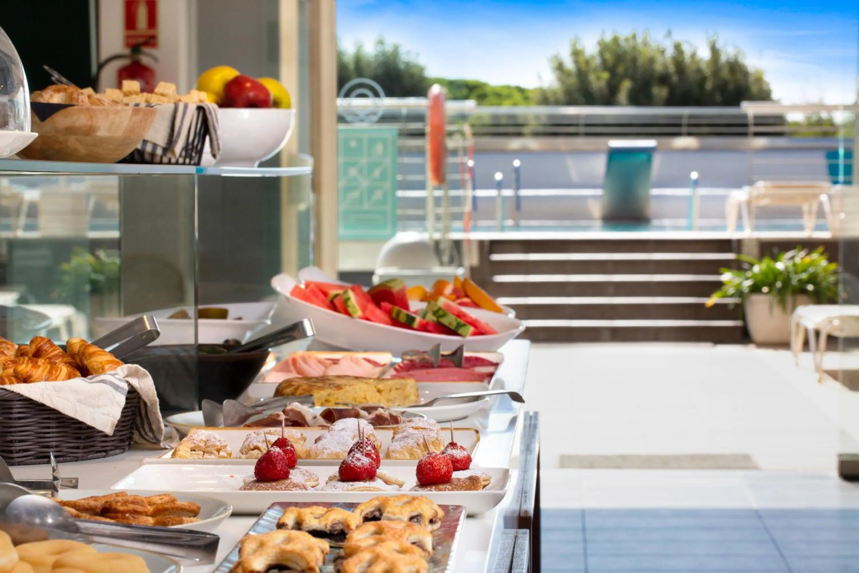 Breakfast in Aparthotel Odissea Park