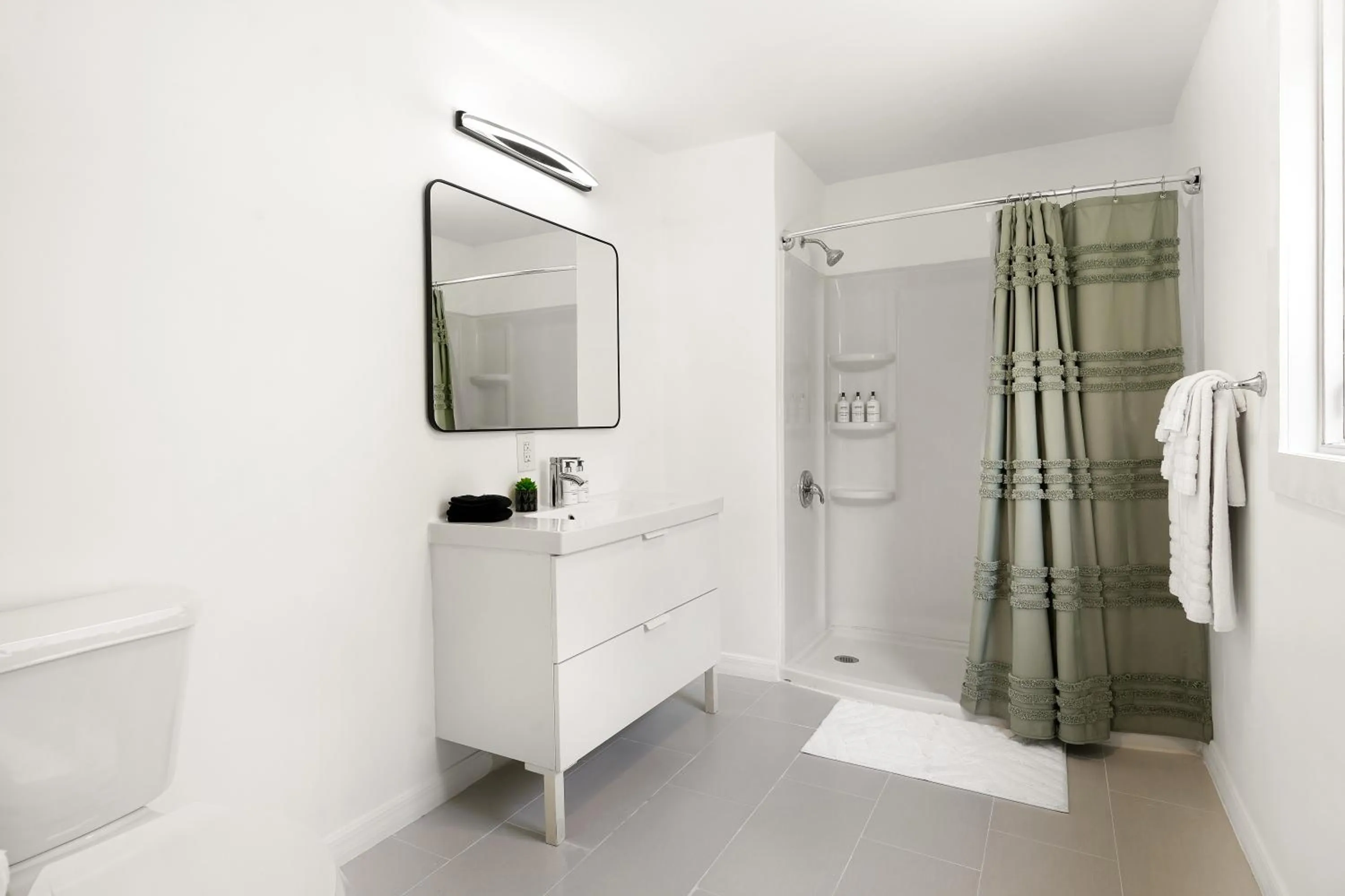 Shower in Cobalt Coast Resort