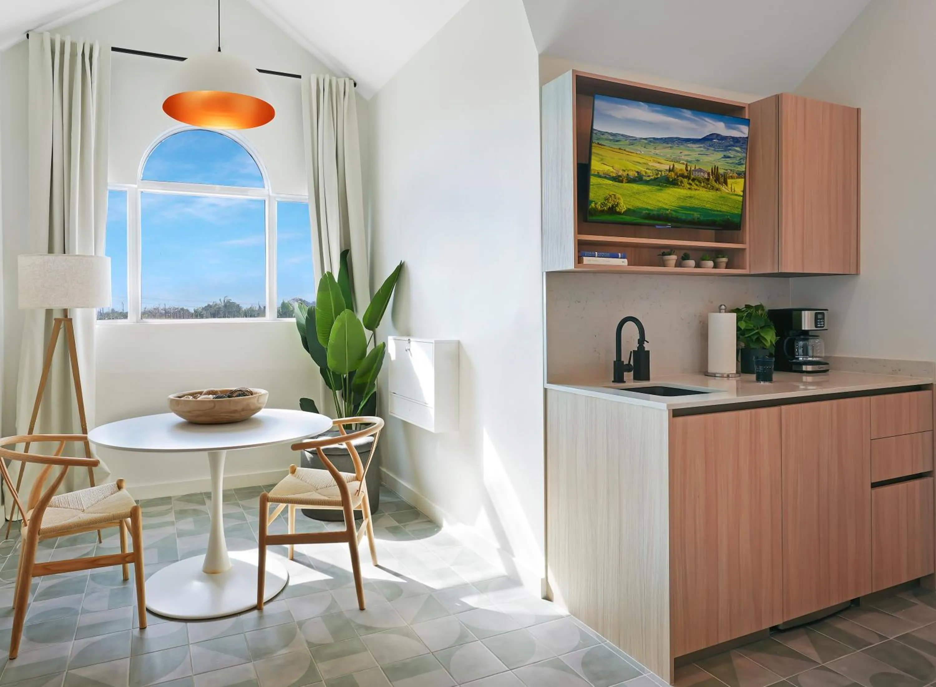 Coffee/tea facilities in Cobalt Coast Resort