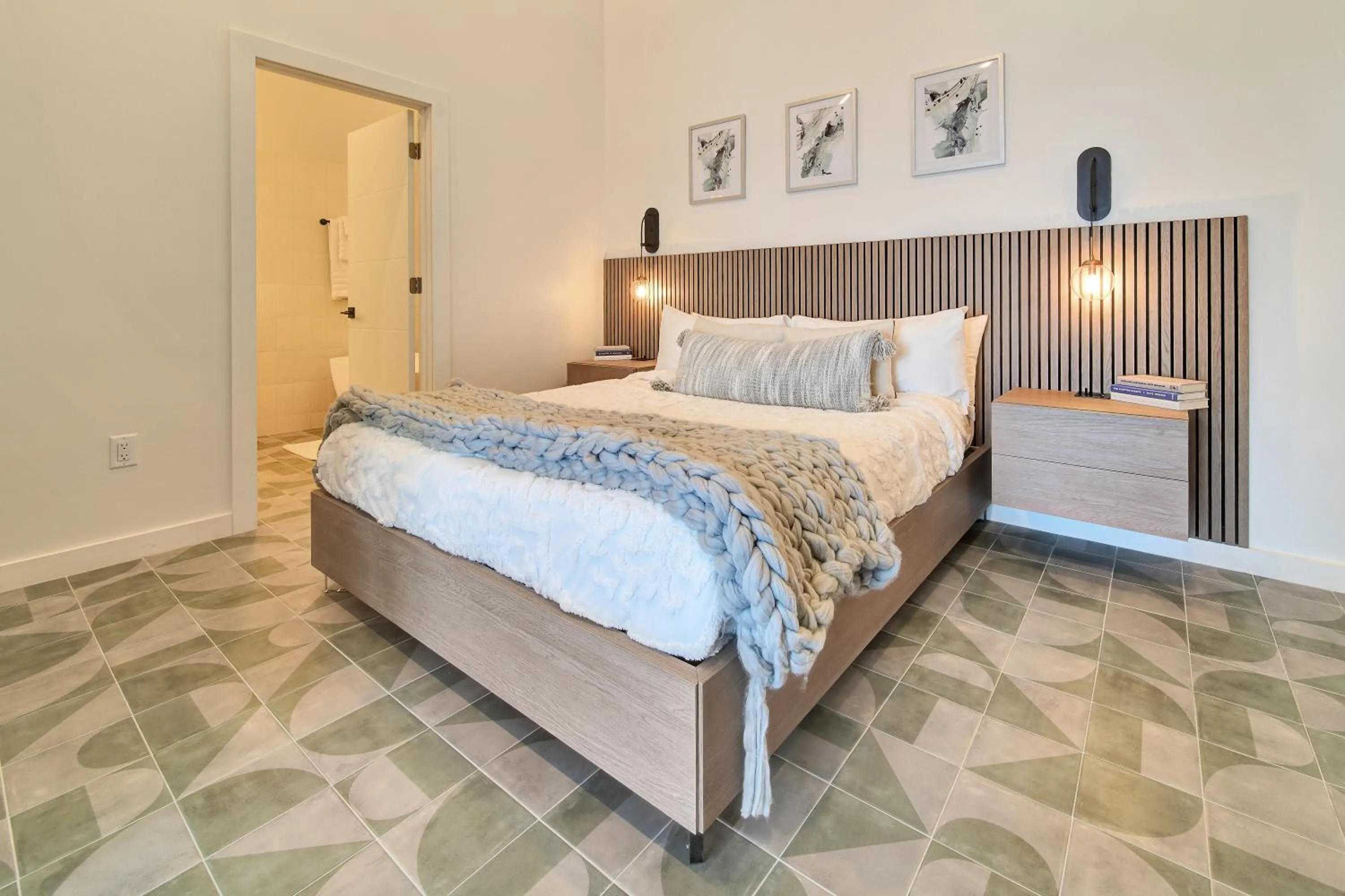 Bed in Cobalt Coast Resort