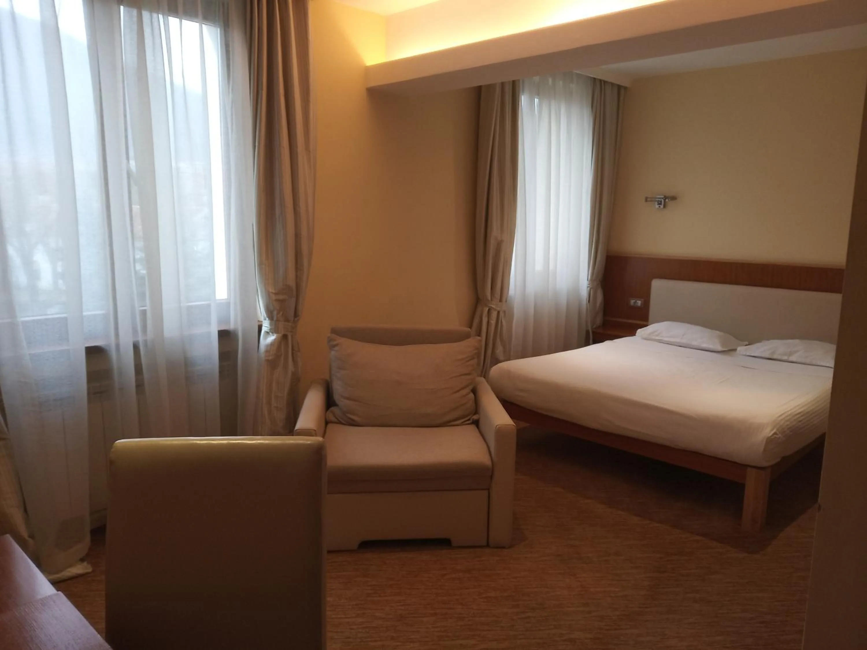 Bed in Hotel Park Central