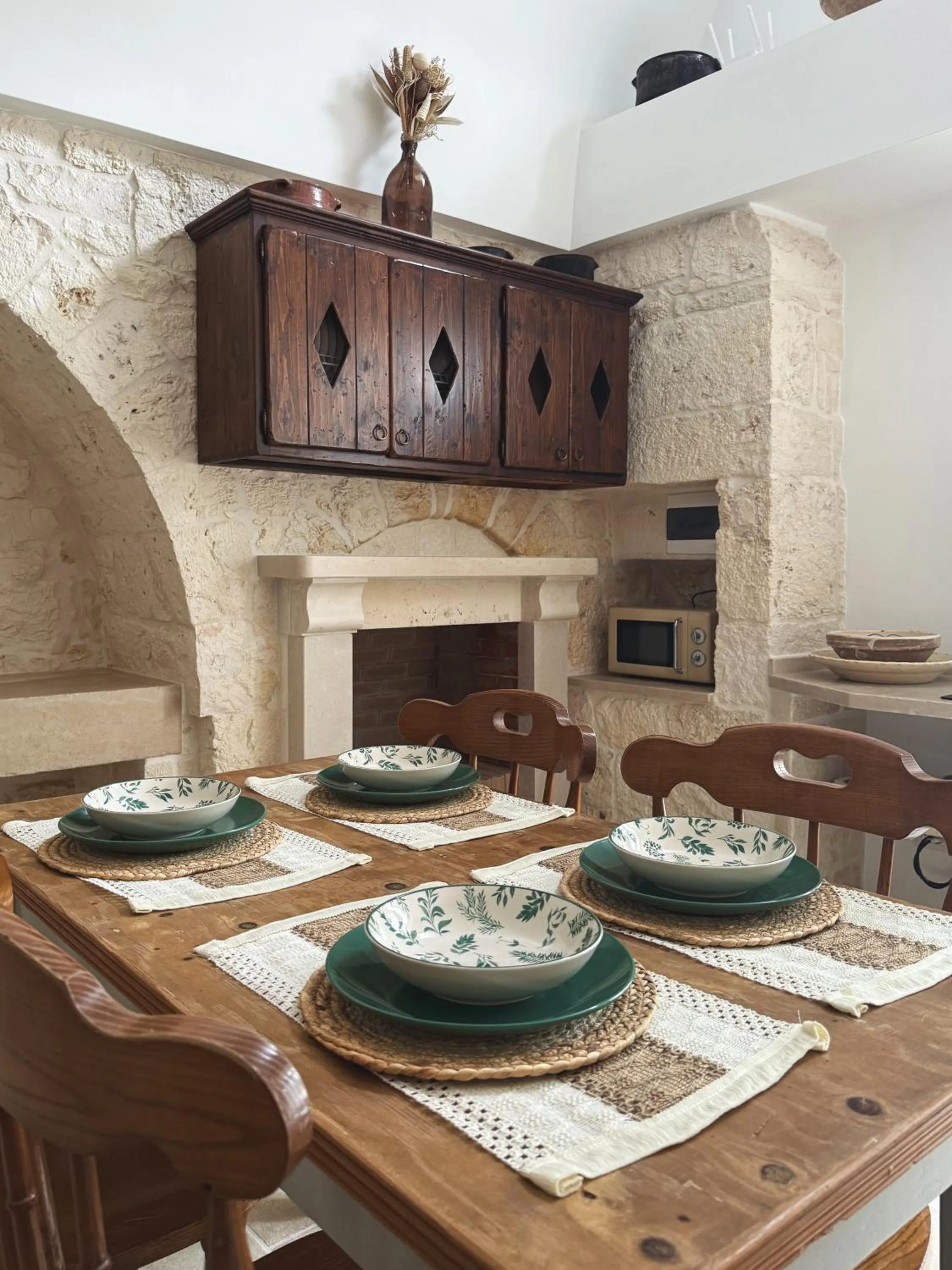 Dining area in Trullo Pinto