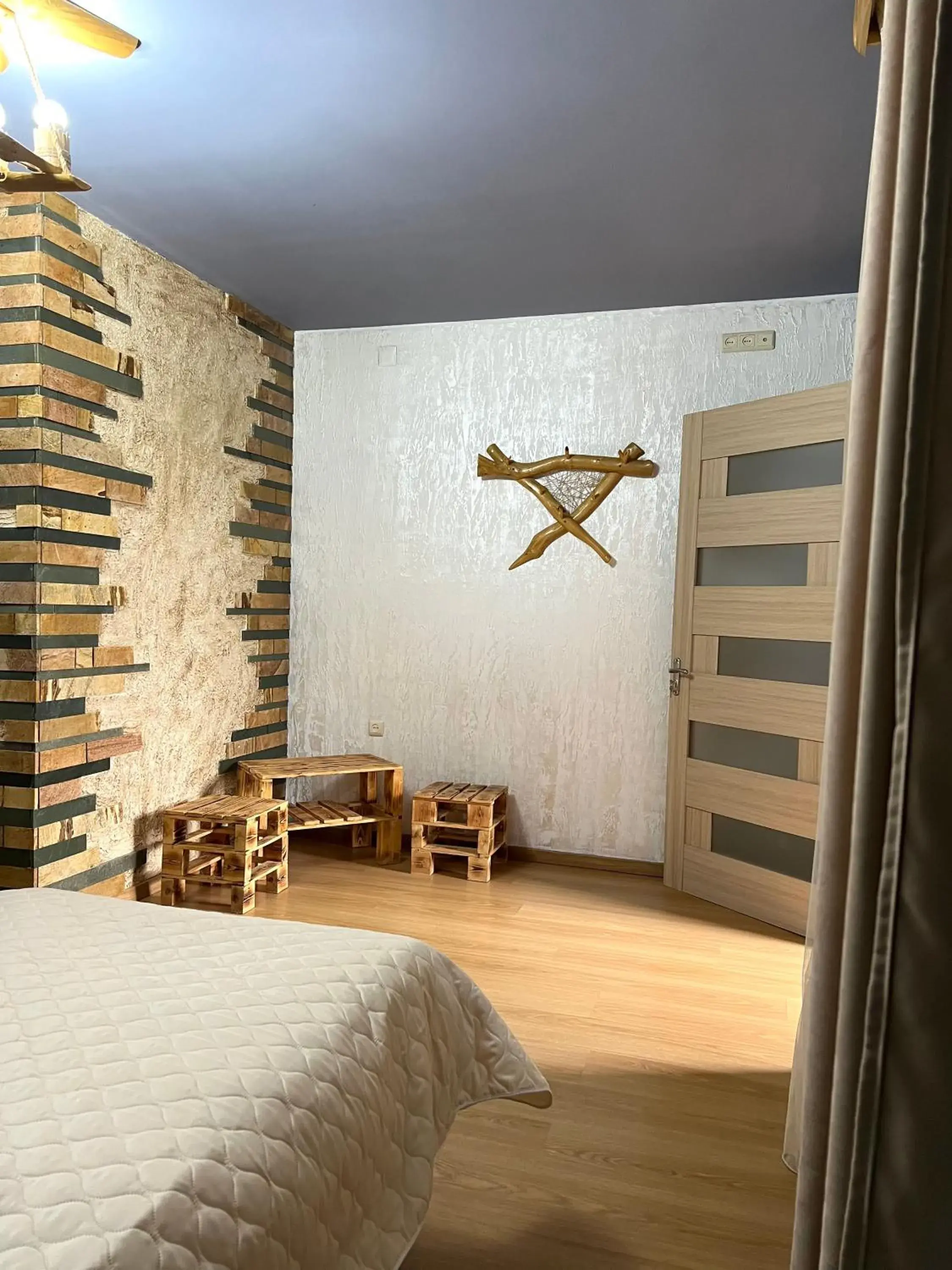 Twin Room with Private Bathroom in ARTSIV Guesthouse Twin Room with Private Bathroom in ARTSIV Guesthouse