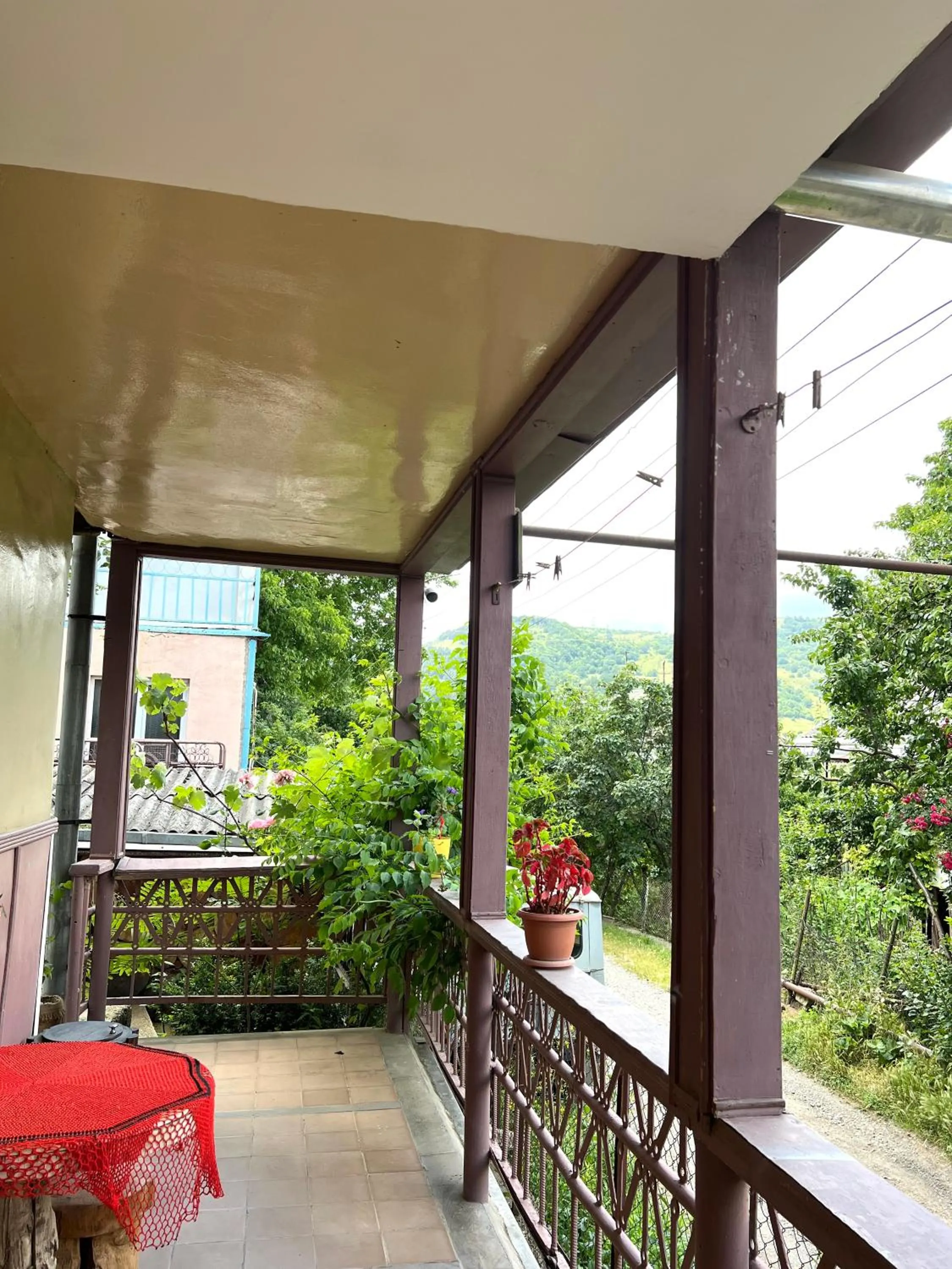 Twin Room with Private Bathroom in ARTSIV Guesthouse