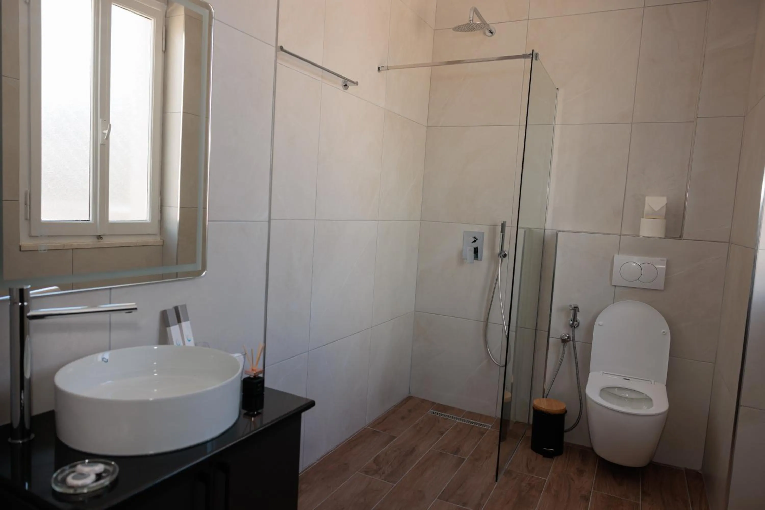 Shower in Hotel Bel Ami Tirana