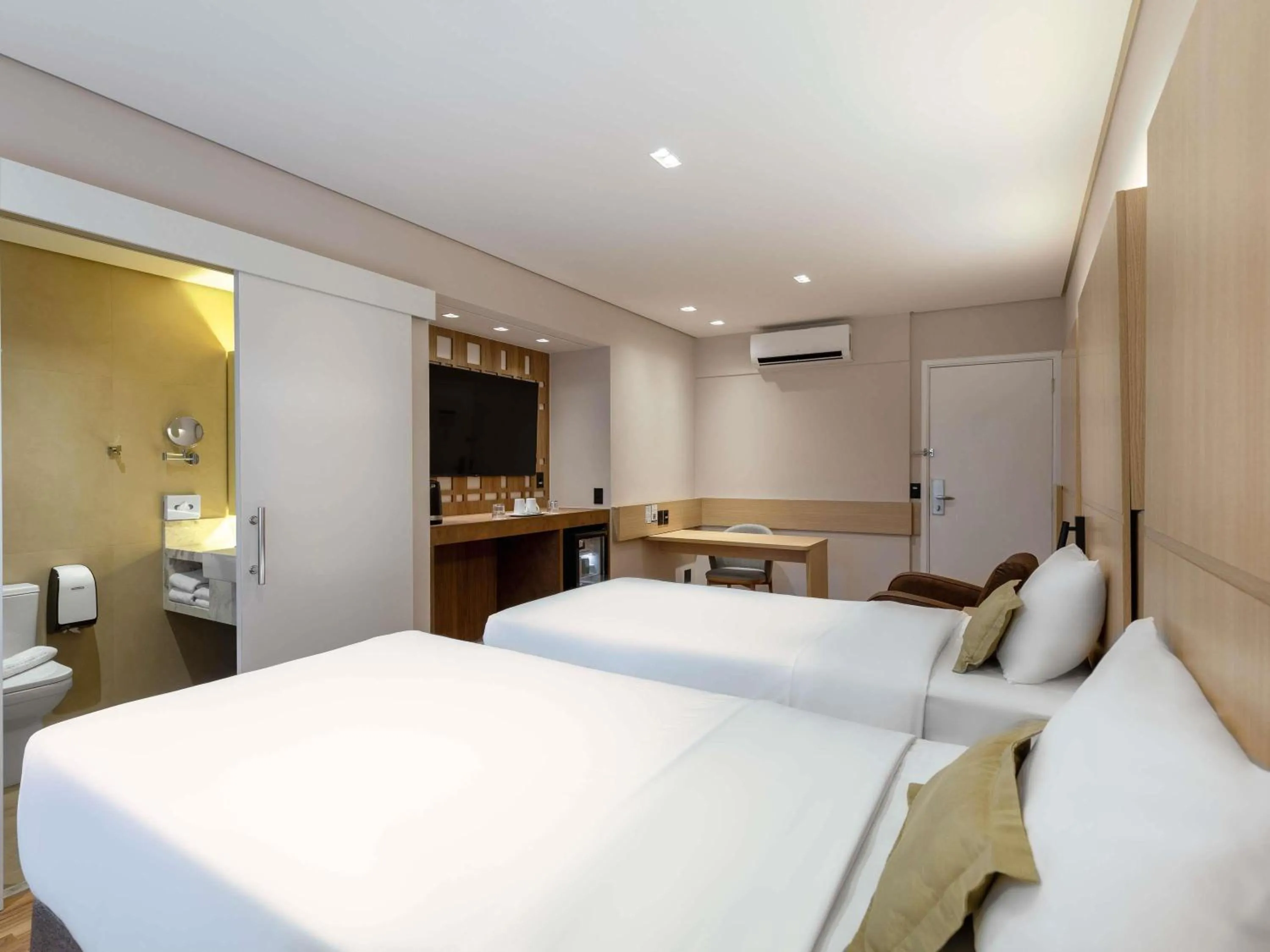 Bedroom, Bed in Mercure São Paulo Nações Unidas