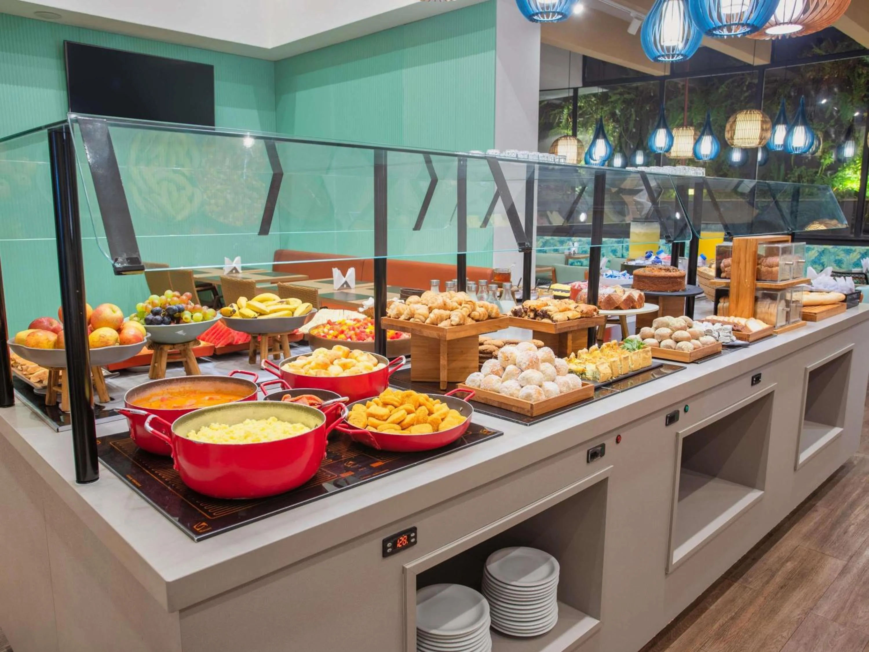 Breakfast in Mercure São Paulo Nações Unidas