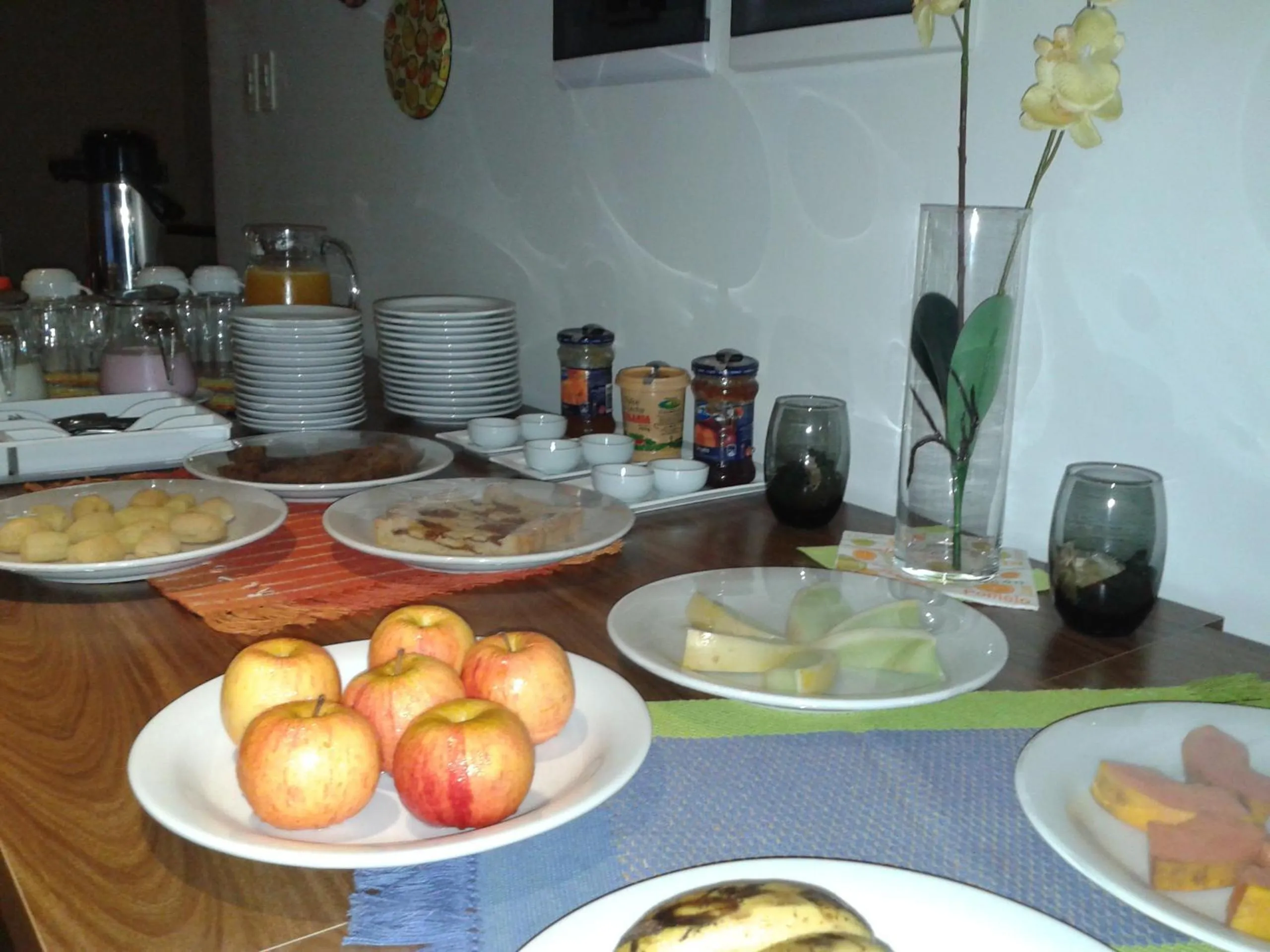 Food and drinks in Hotel Salzburgo