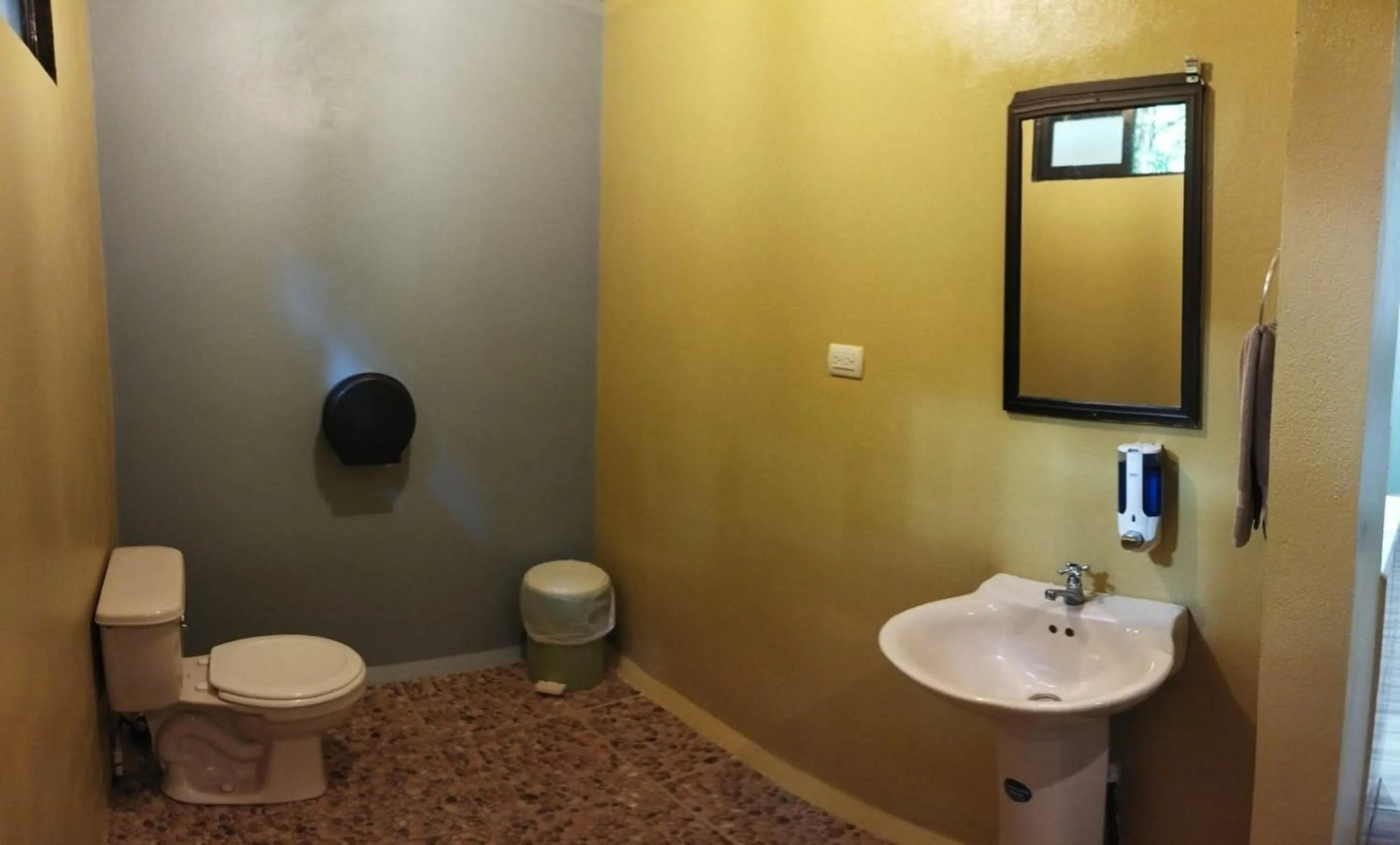 Toilet in Recreo Verde Hot Springs & Spa