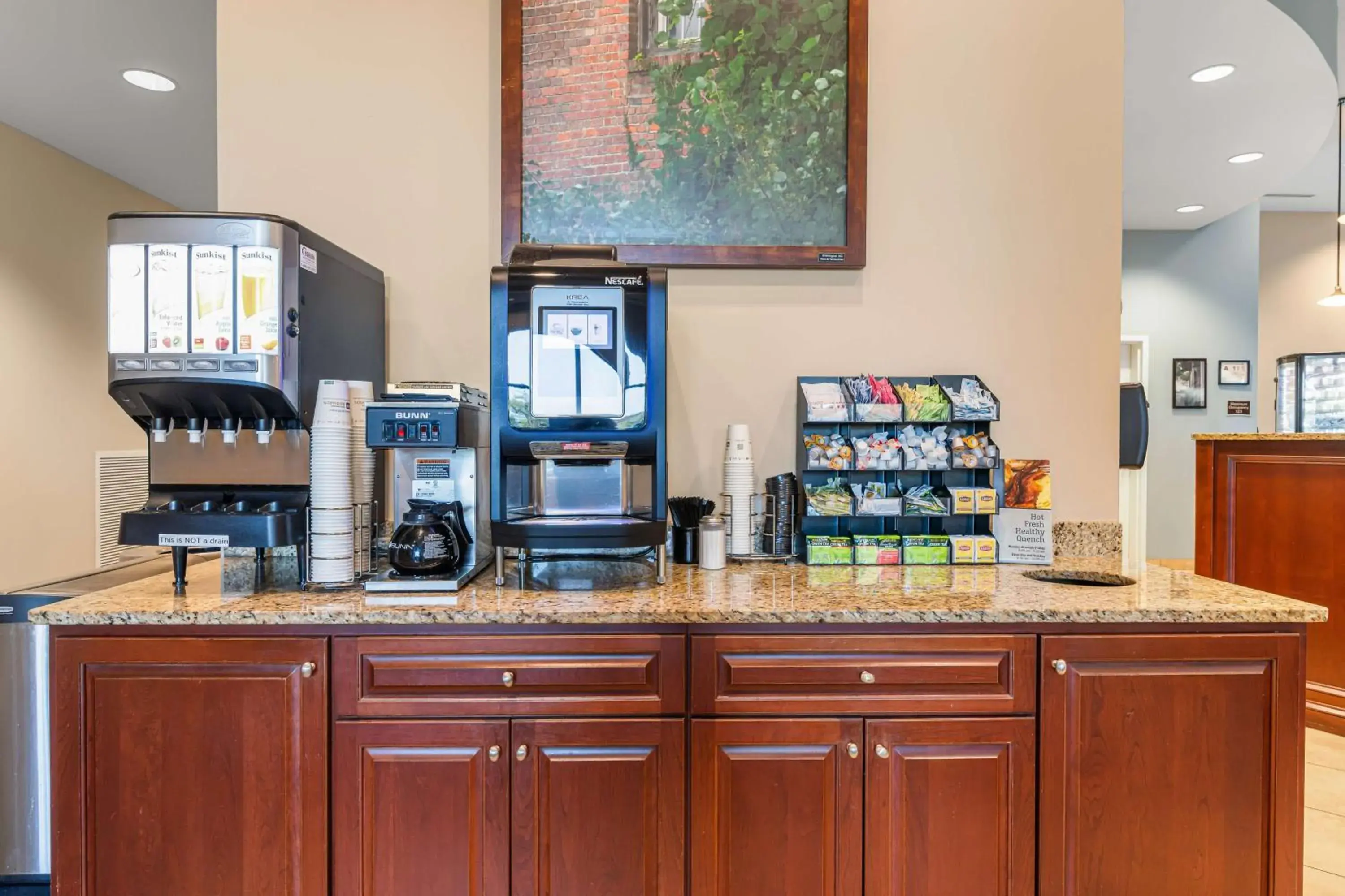 Breakfast in Best Western PLUS Westgate Inn and Suites Breakfast in Best Western PLUS Westgate Inn and Suites