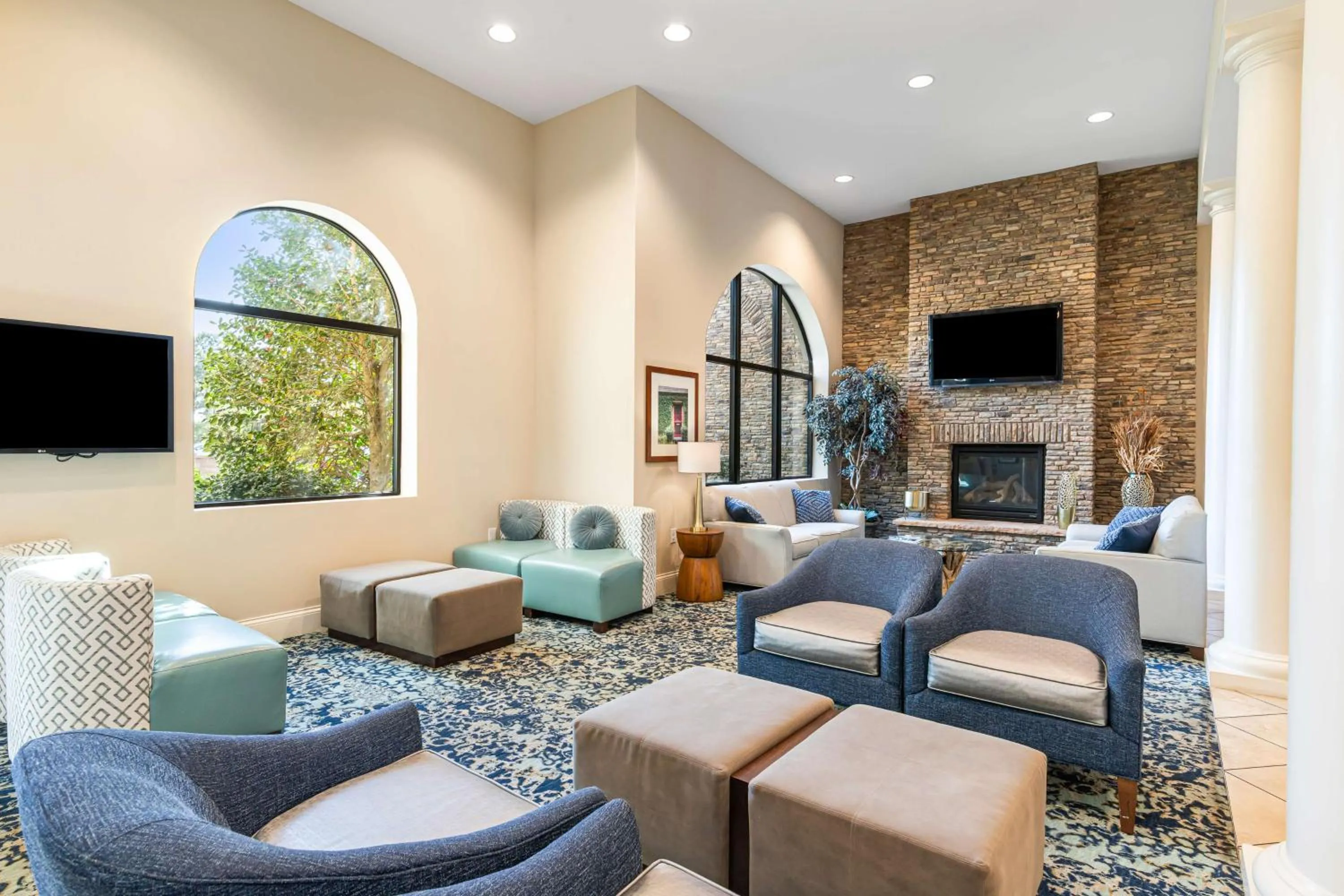 Lobby or reception in Best Western PLUS Westgate Inn and Suites