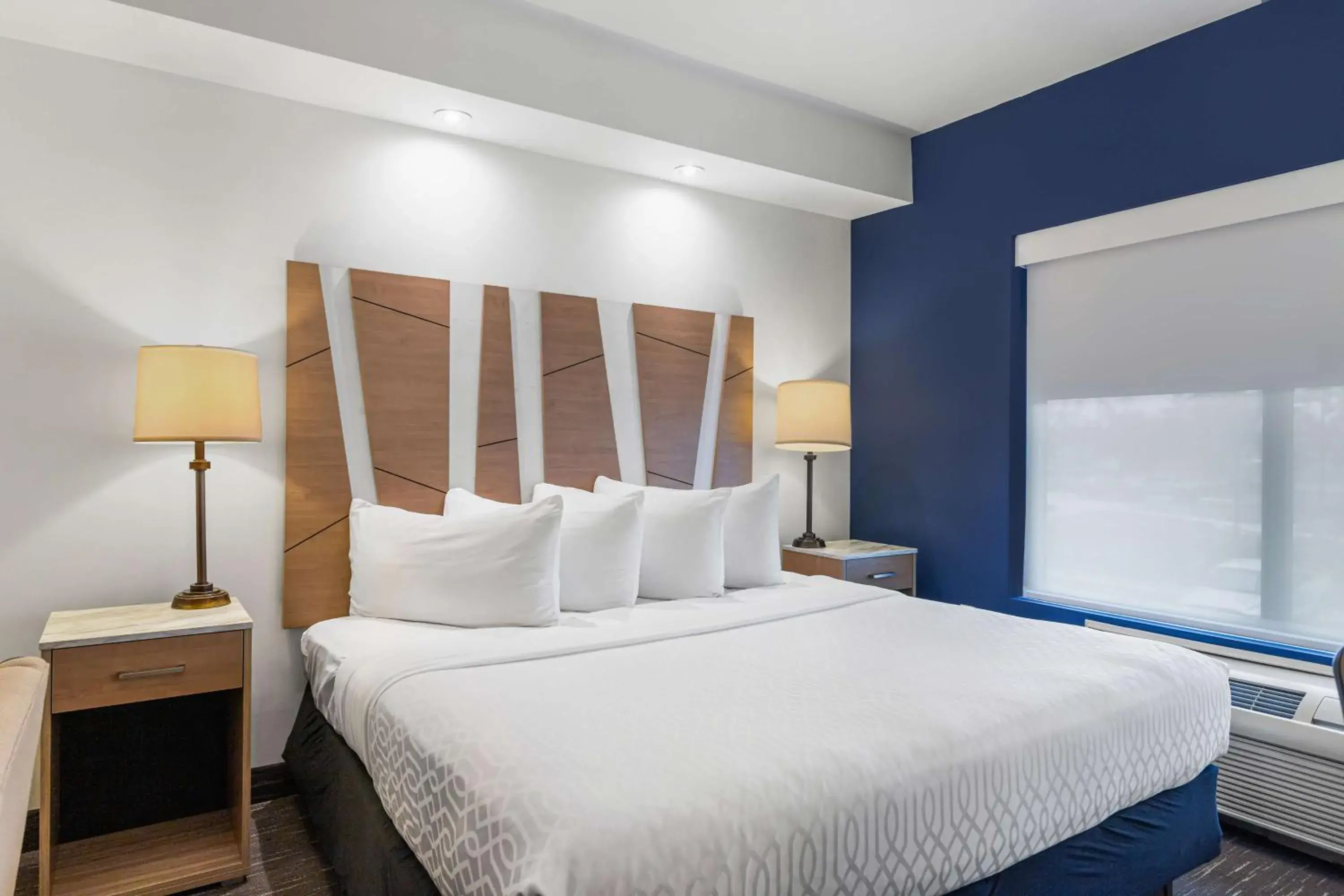 Bedroom, Bed in Best Western PLUS Westgate Inn and Suites Bedroom, Bed in Best Western PLUS Westgate Inn and Suites