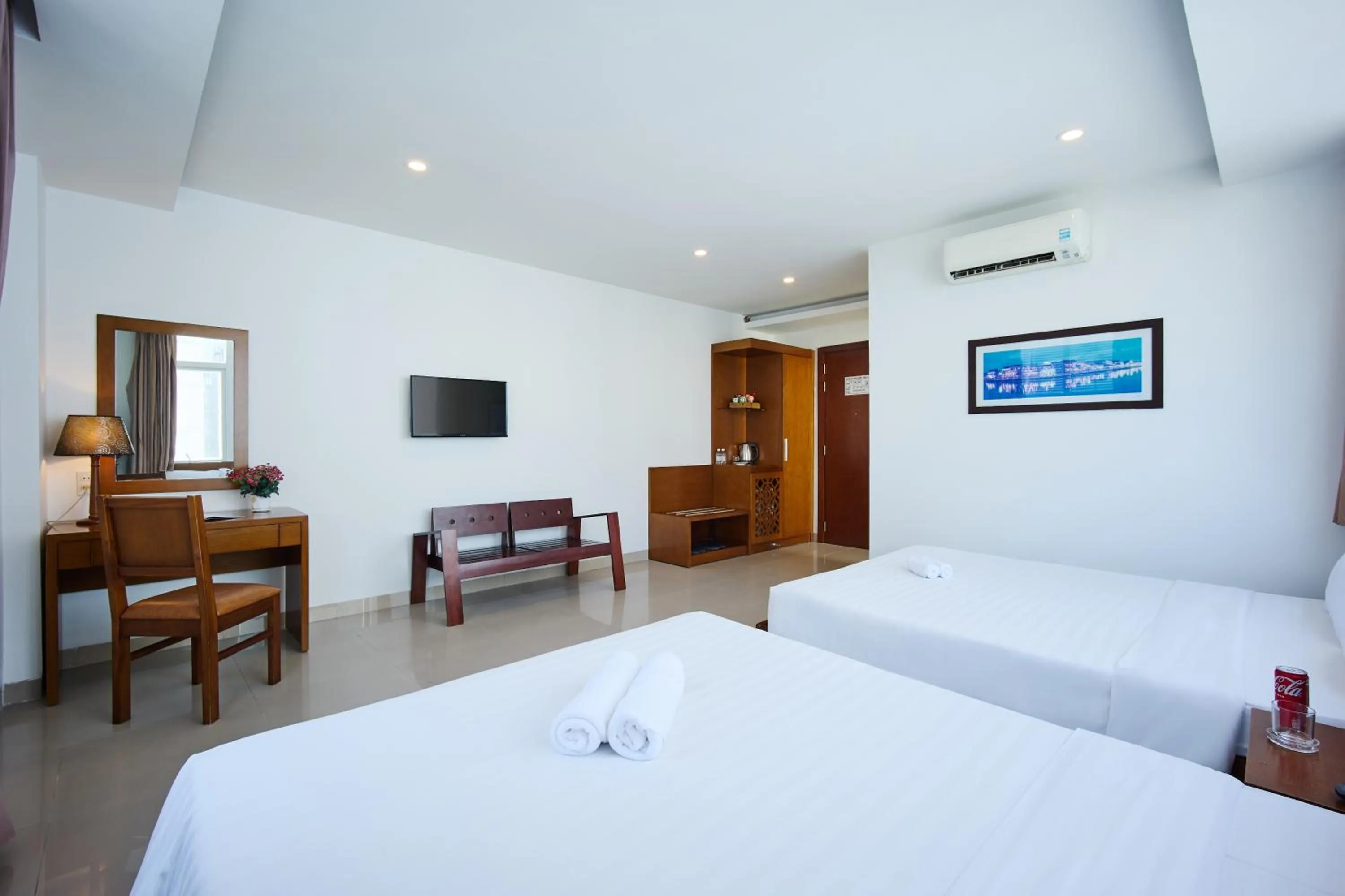Seating area, Bed in Golden Light Da Nang Hotel