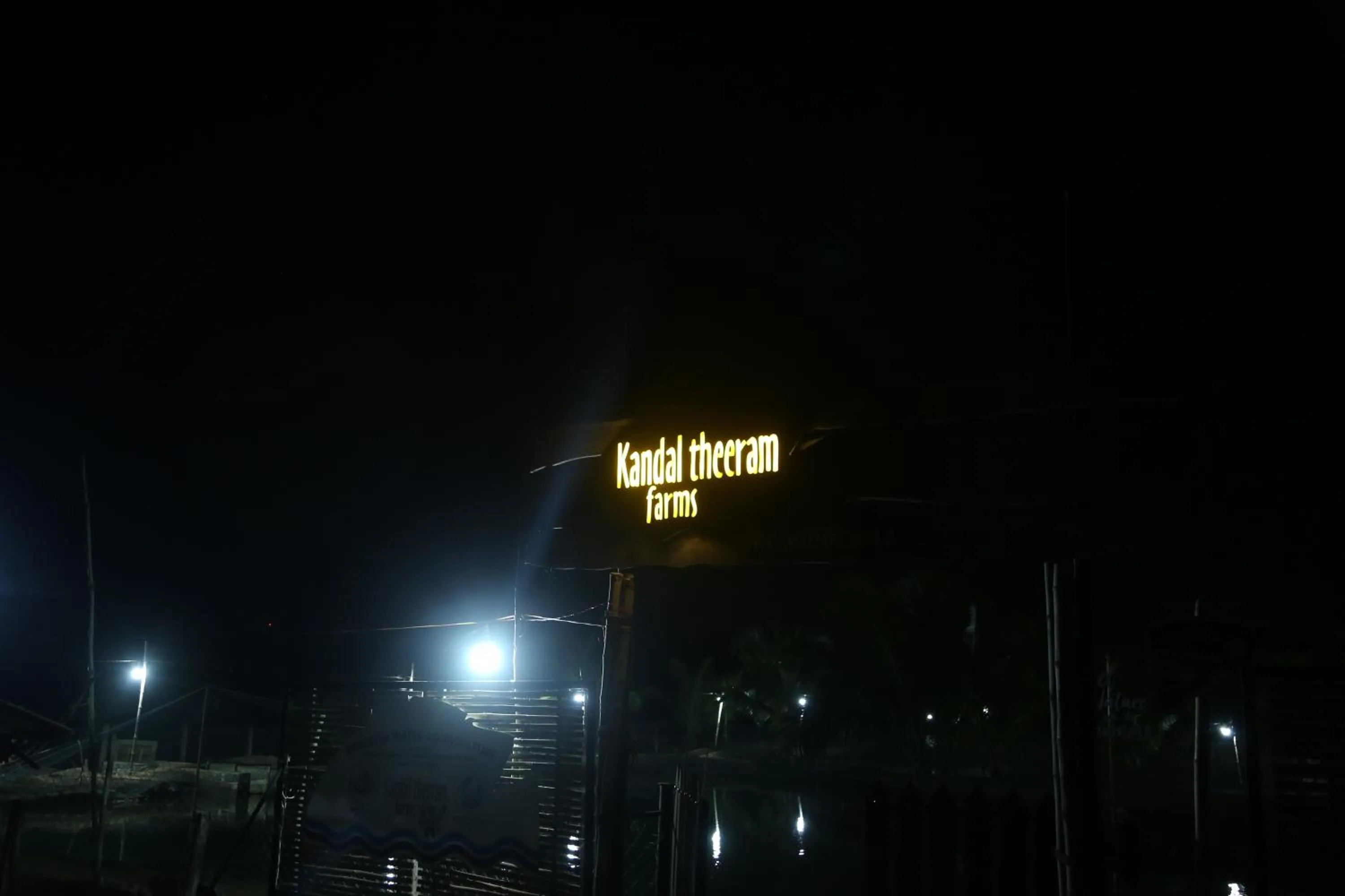 Night in Kandal Theeram Farms
