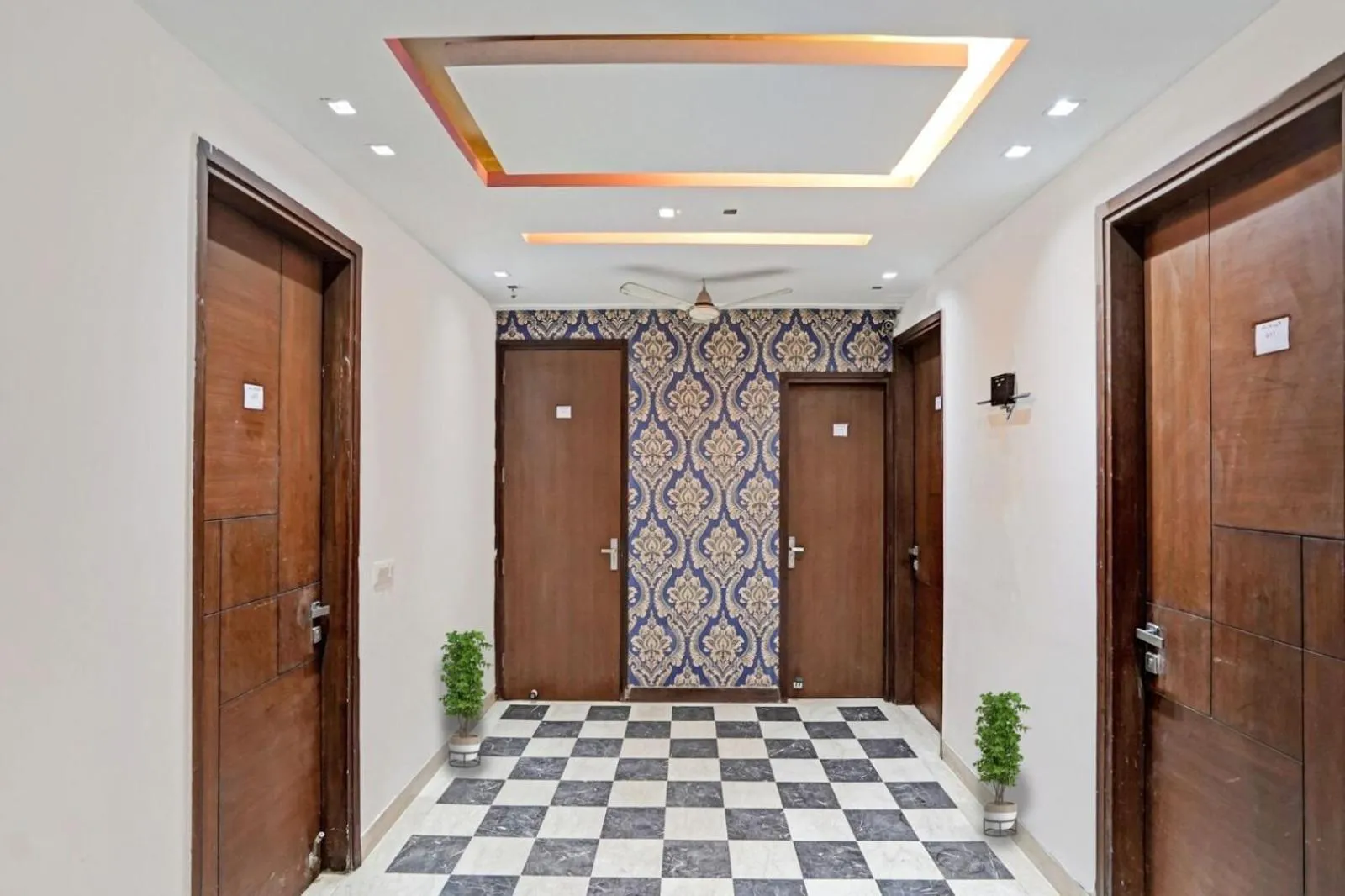 The Bed And Rock Kalkaji