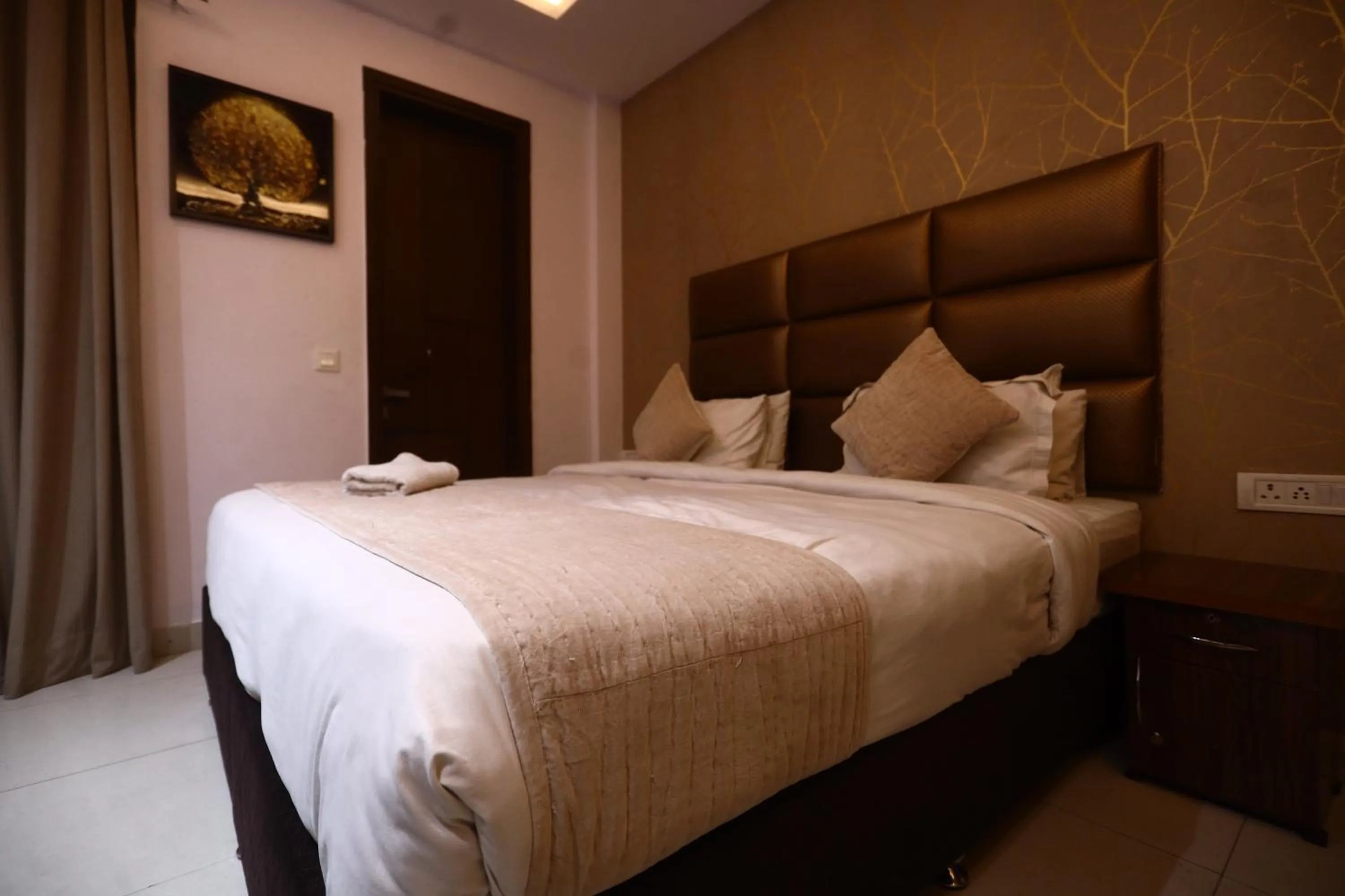 Bed in The Bed And Rock Kalkaji