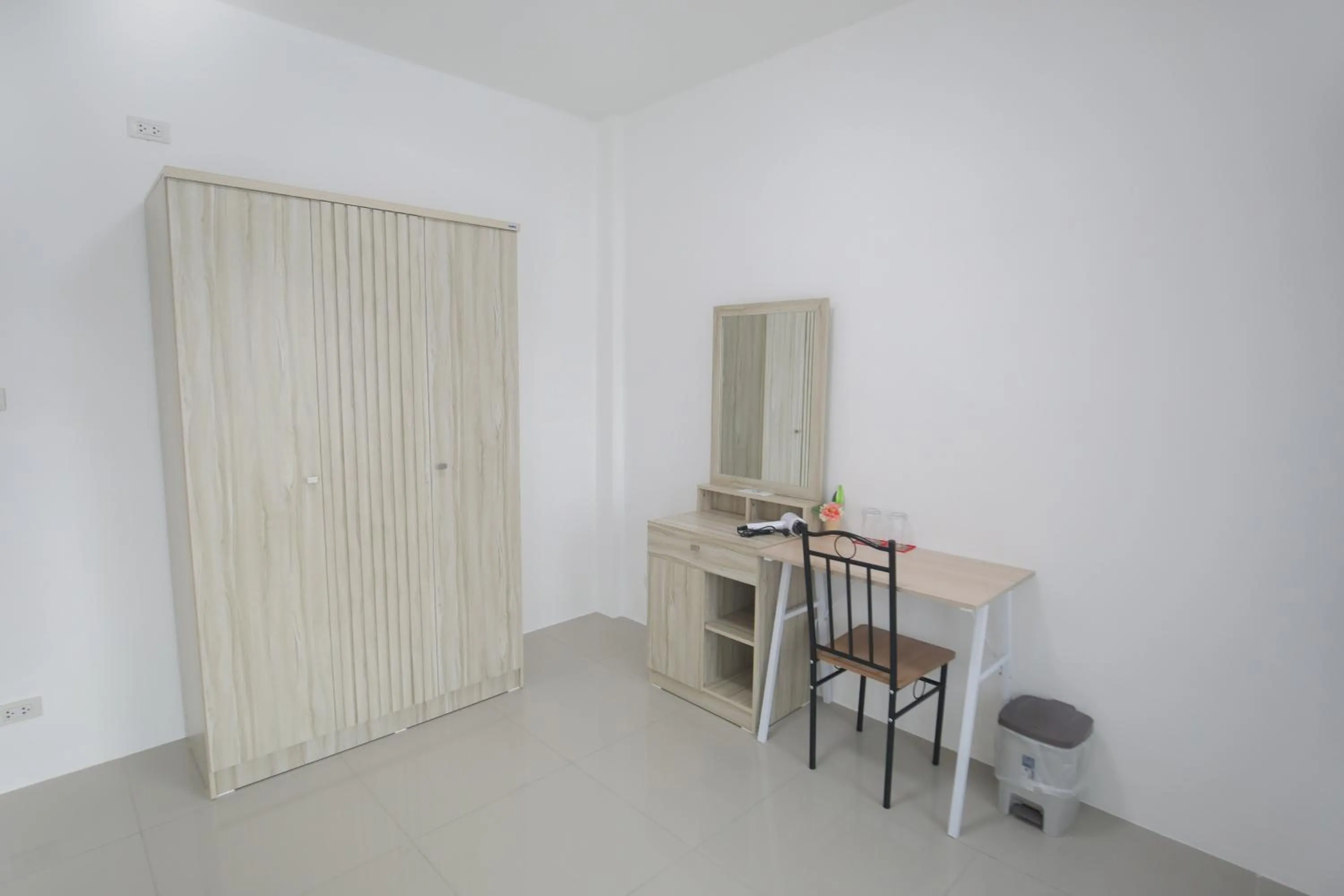 hair dresser in Chiangmai View Home