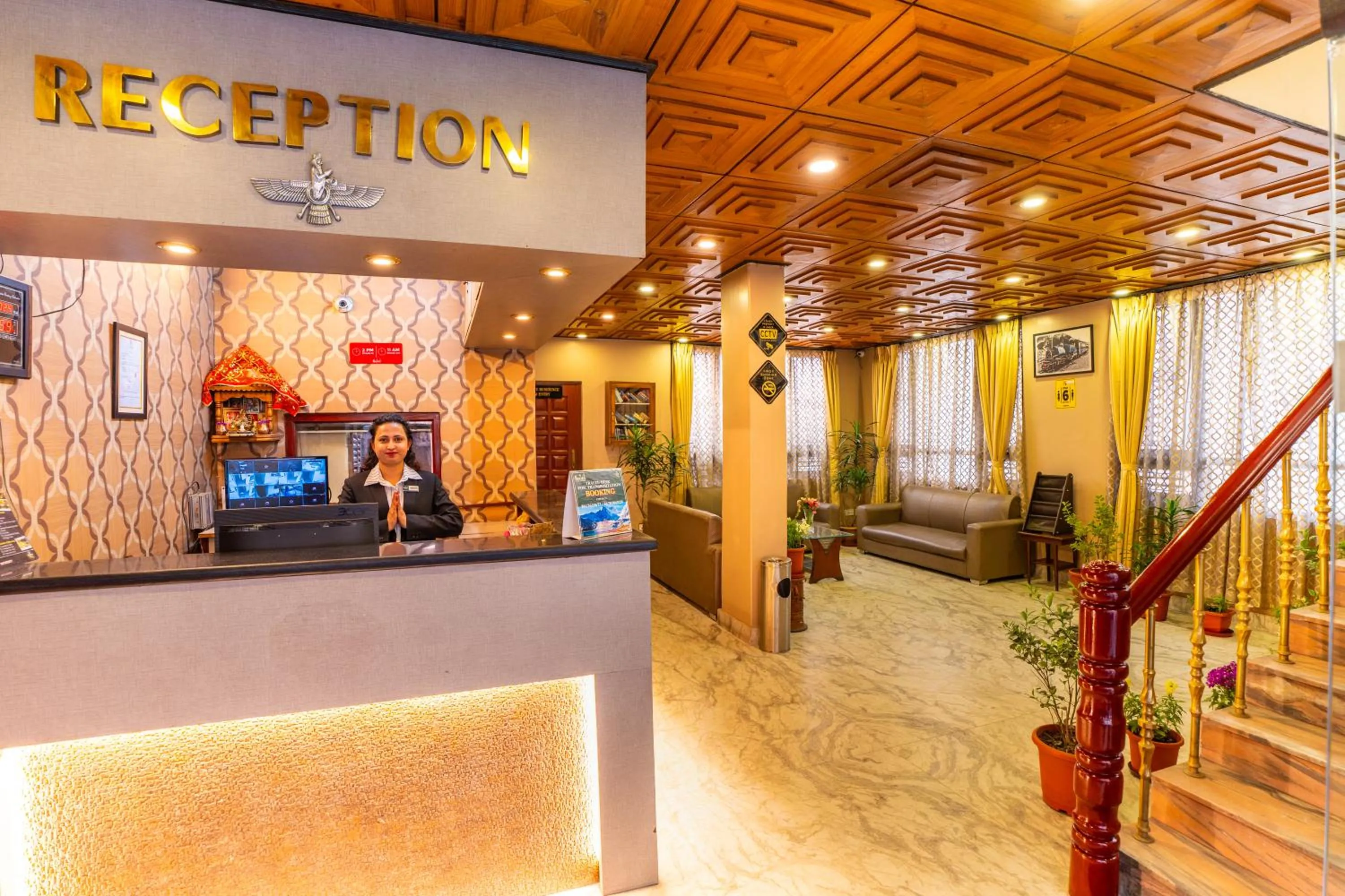 Lobby or reception in Muscatel Fairmount 100 Mts from Mall Road
