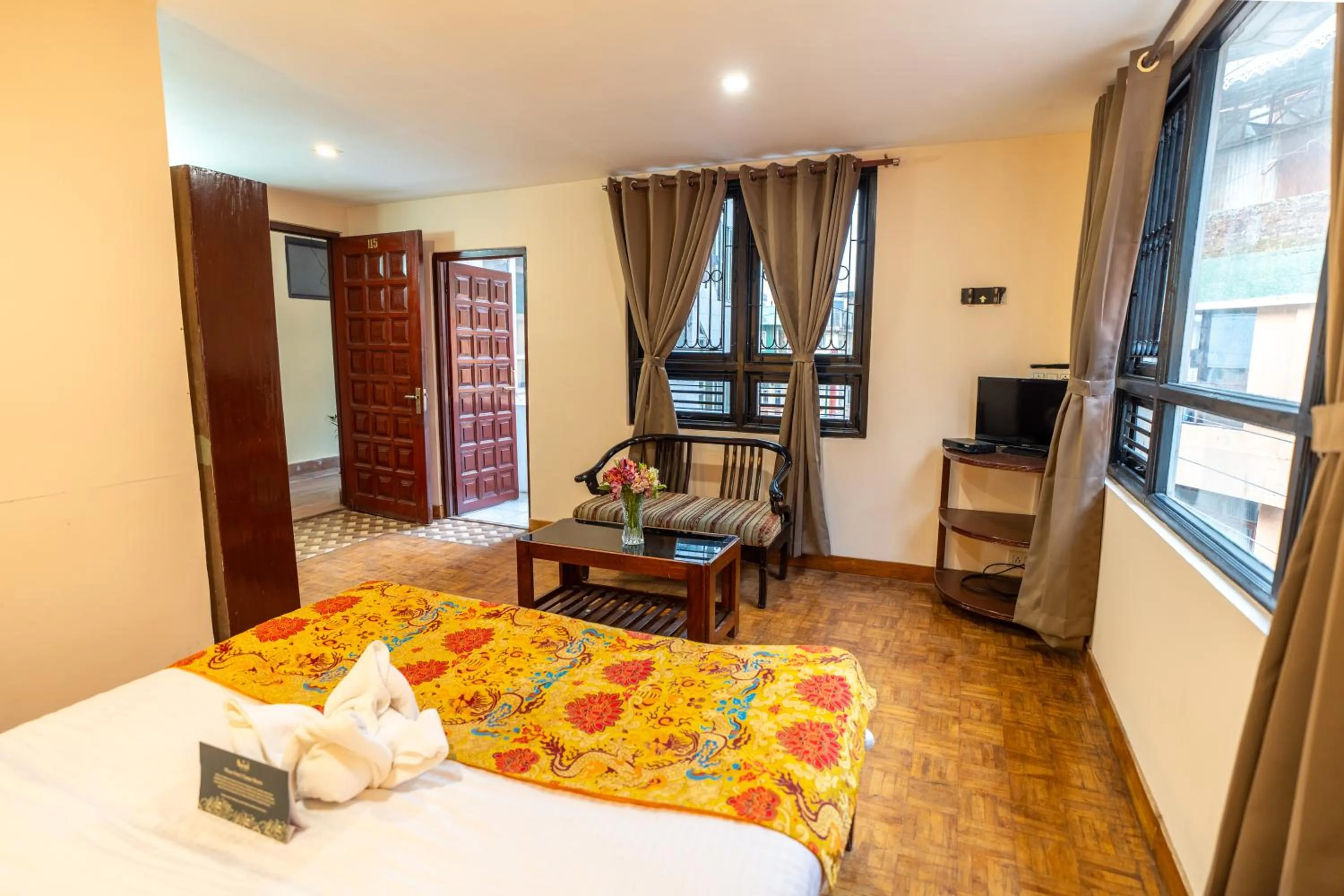 Bed in Muscatel Fairmount 100 Mts from Mall Road