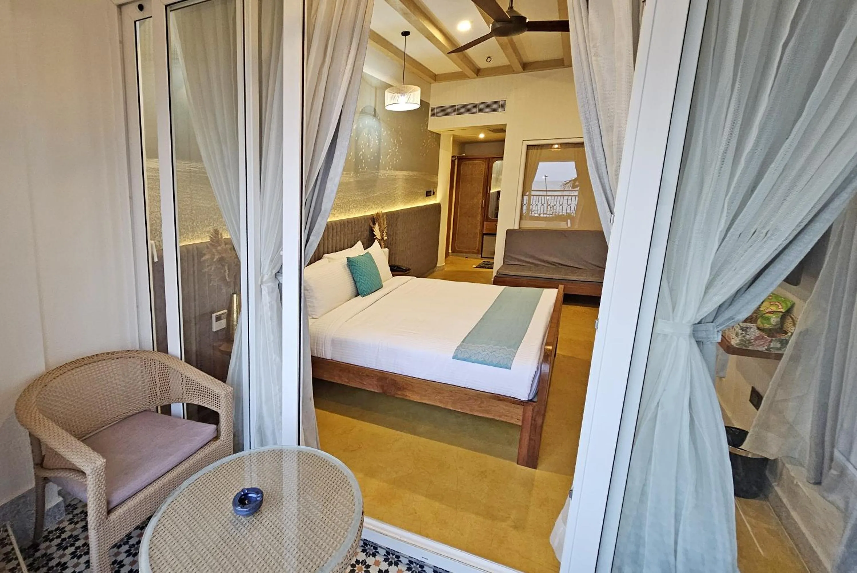 Bed in Sea Gadabout - Seaside Stays