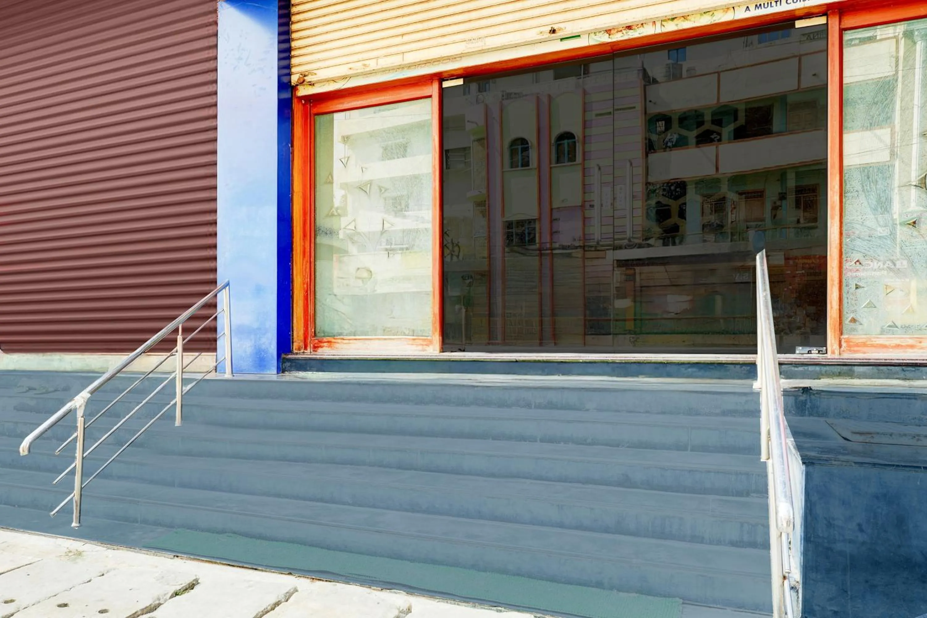 Facade/entrance in Townhouse Anantapur Near Srikantam Circle