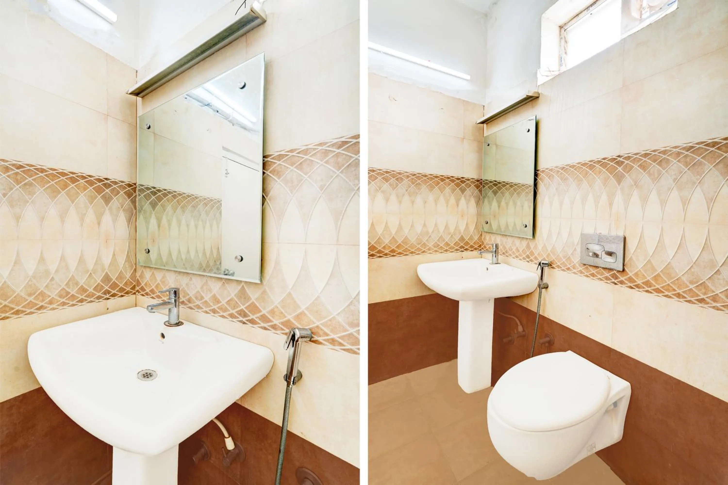 Bathroom in OYO Townhouse Anantapur Near Srikantam Circle