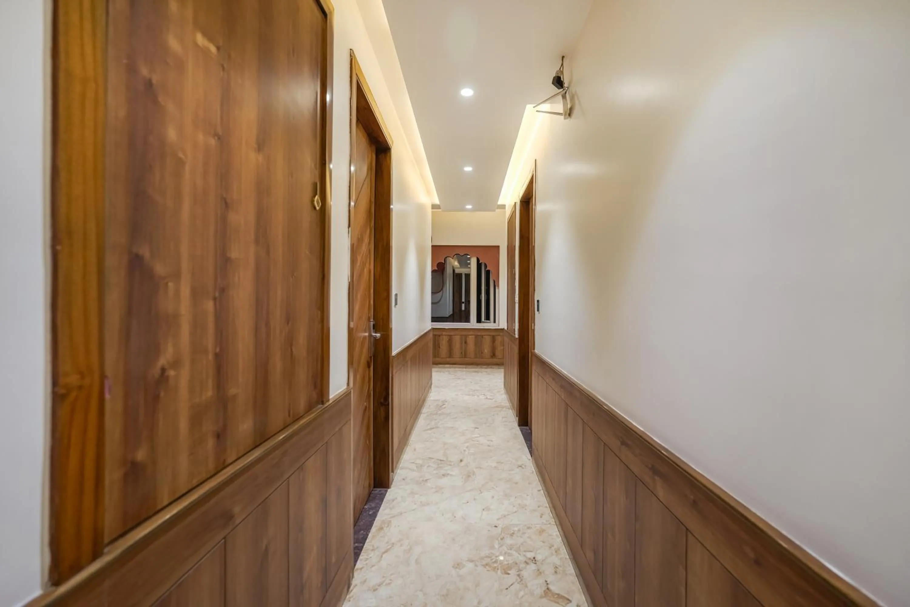 Lobby or reception in Hotel RV Golden A Few Steps from Golden Temple