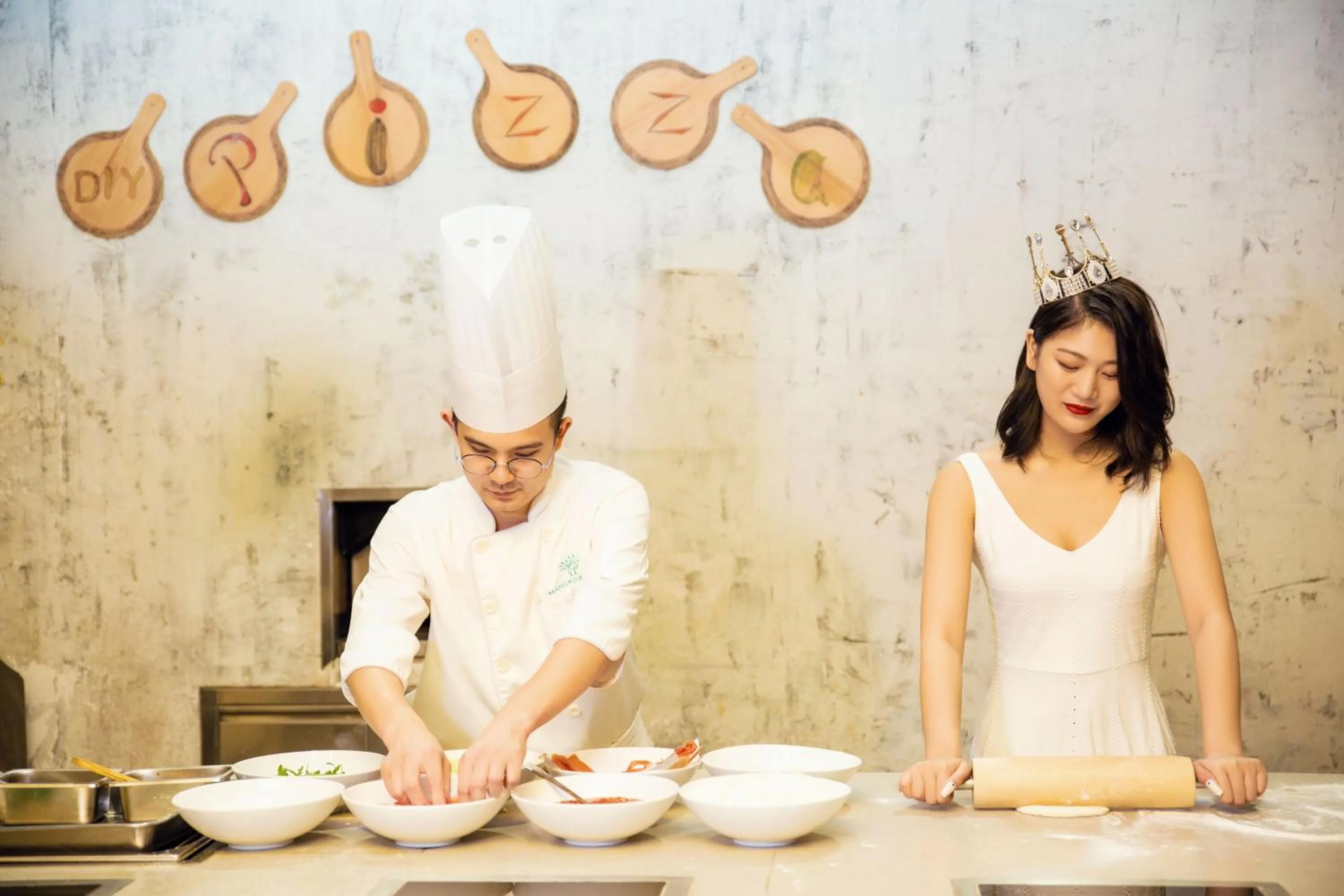 Food and drinks in Mangrove Tree Resort World Sanya Bay- Queen Palm Towers