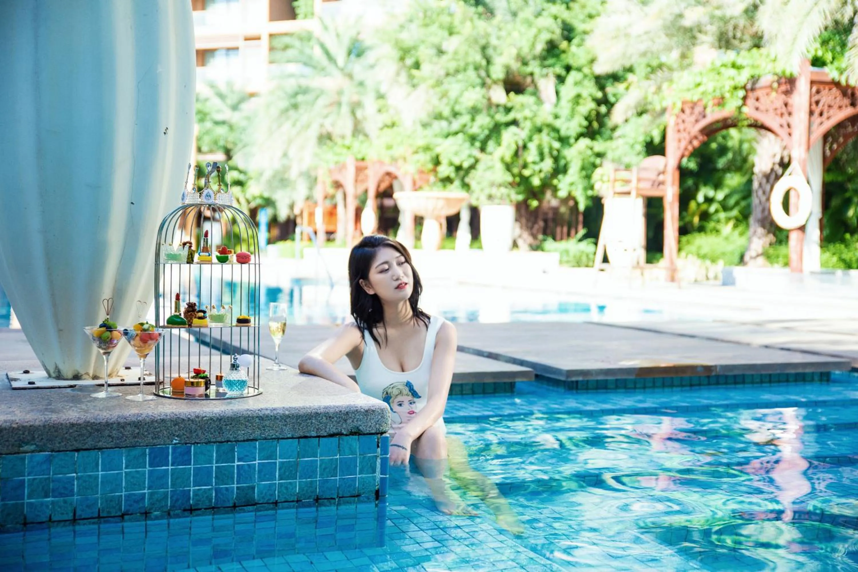 Mangrove Tree Resort World Sanya Bay- Queen Palm Towers