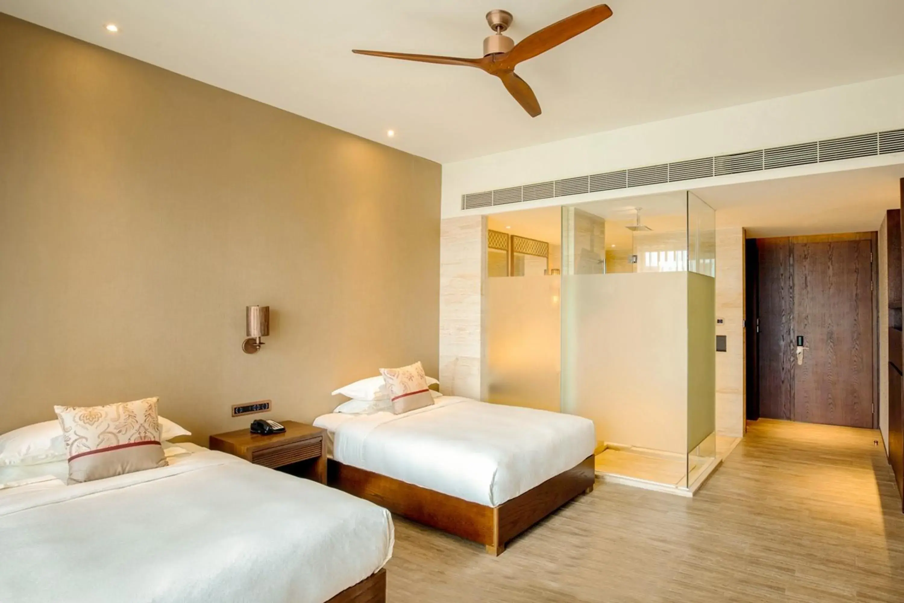 Bedroom, Bed in Mangrove Tree Resort World Sanya Bay- Queen Palm Towers Bedroom, Bed in Mangrove Tree Resort World Sanya Bay- Queen Palm Towers