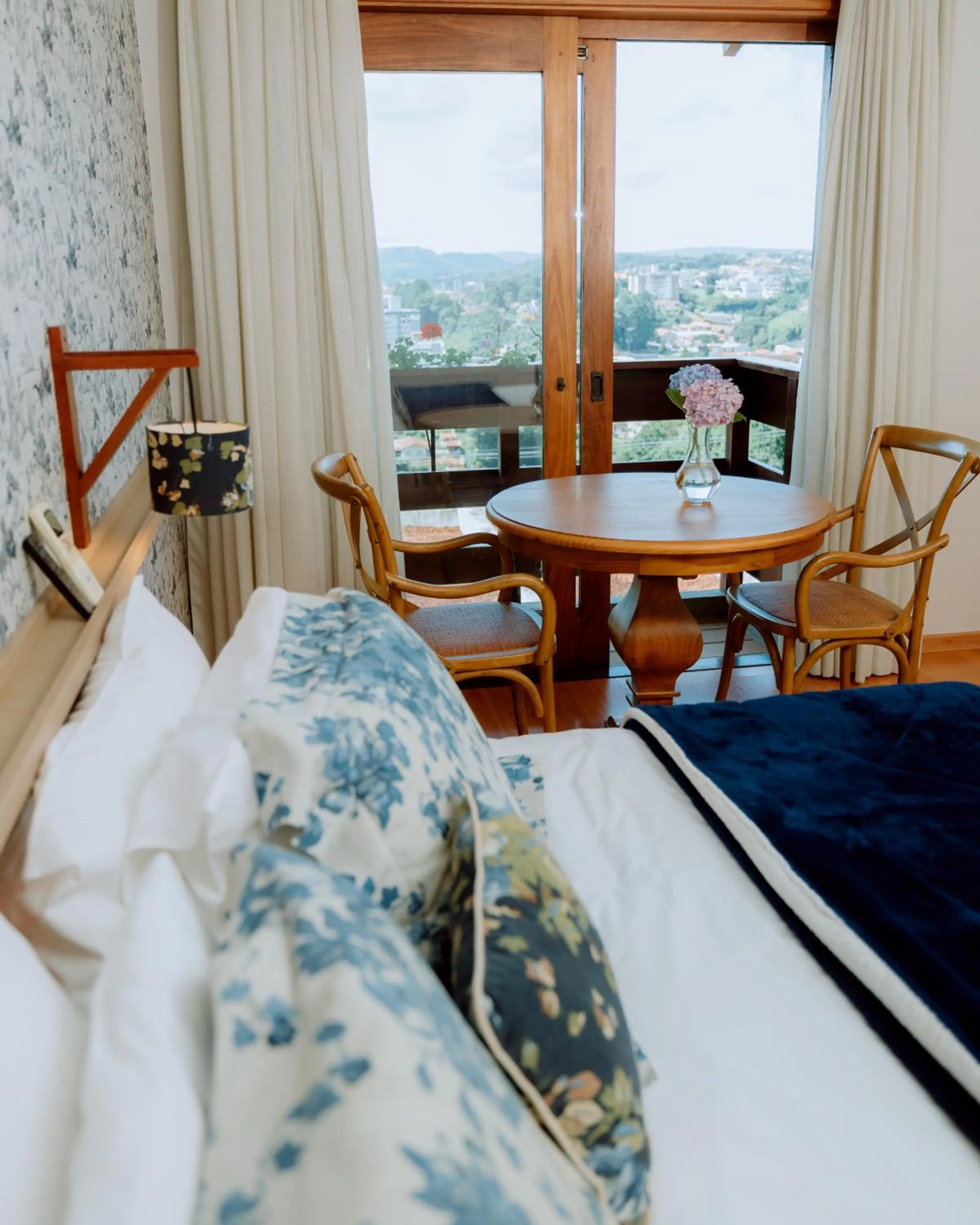 Bed in Serra Alta Hotel