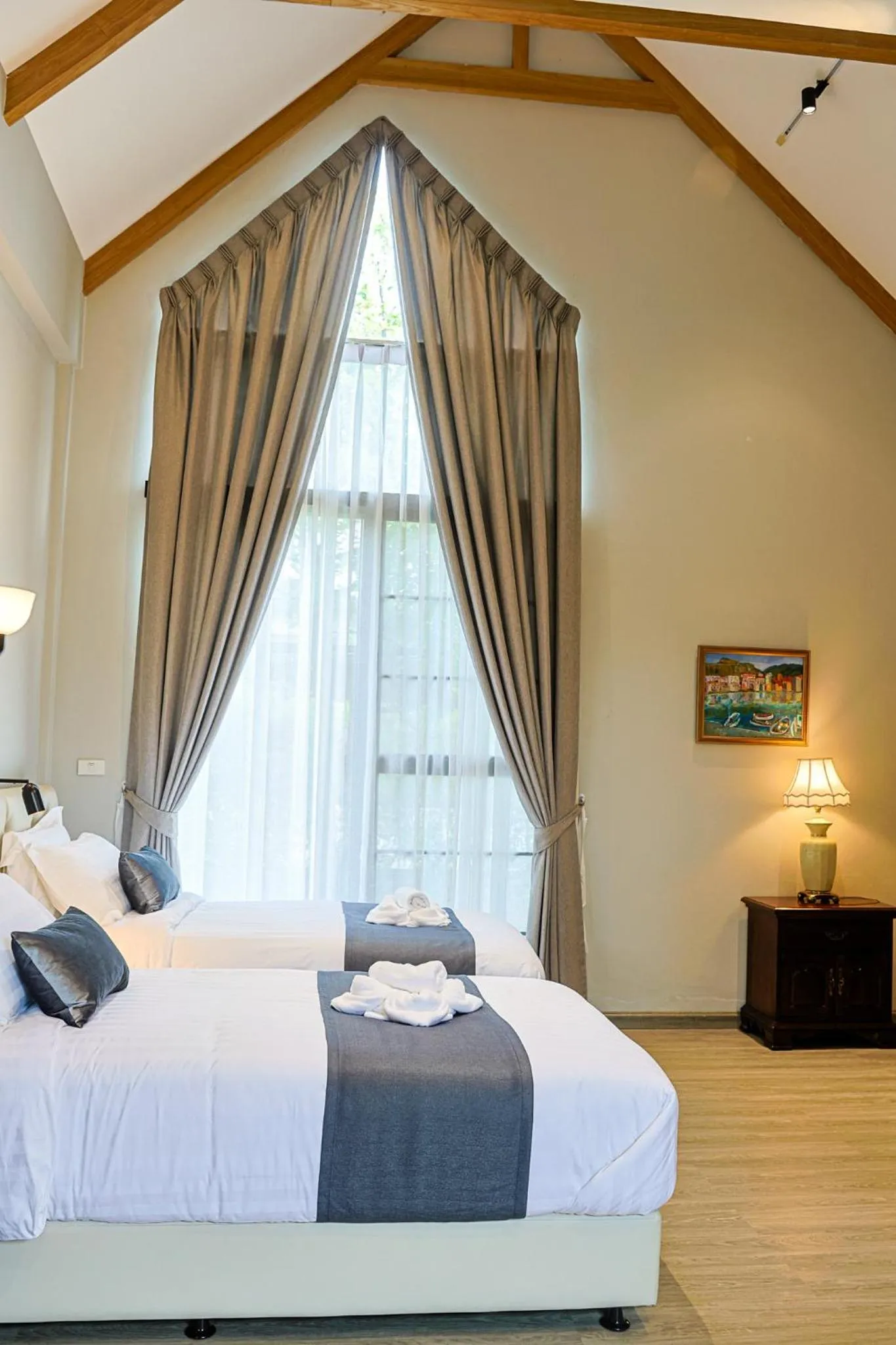 Bed in Phuping Valley Resort