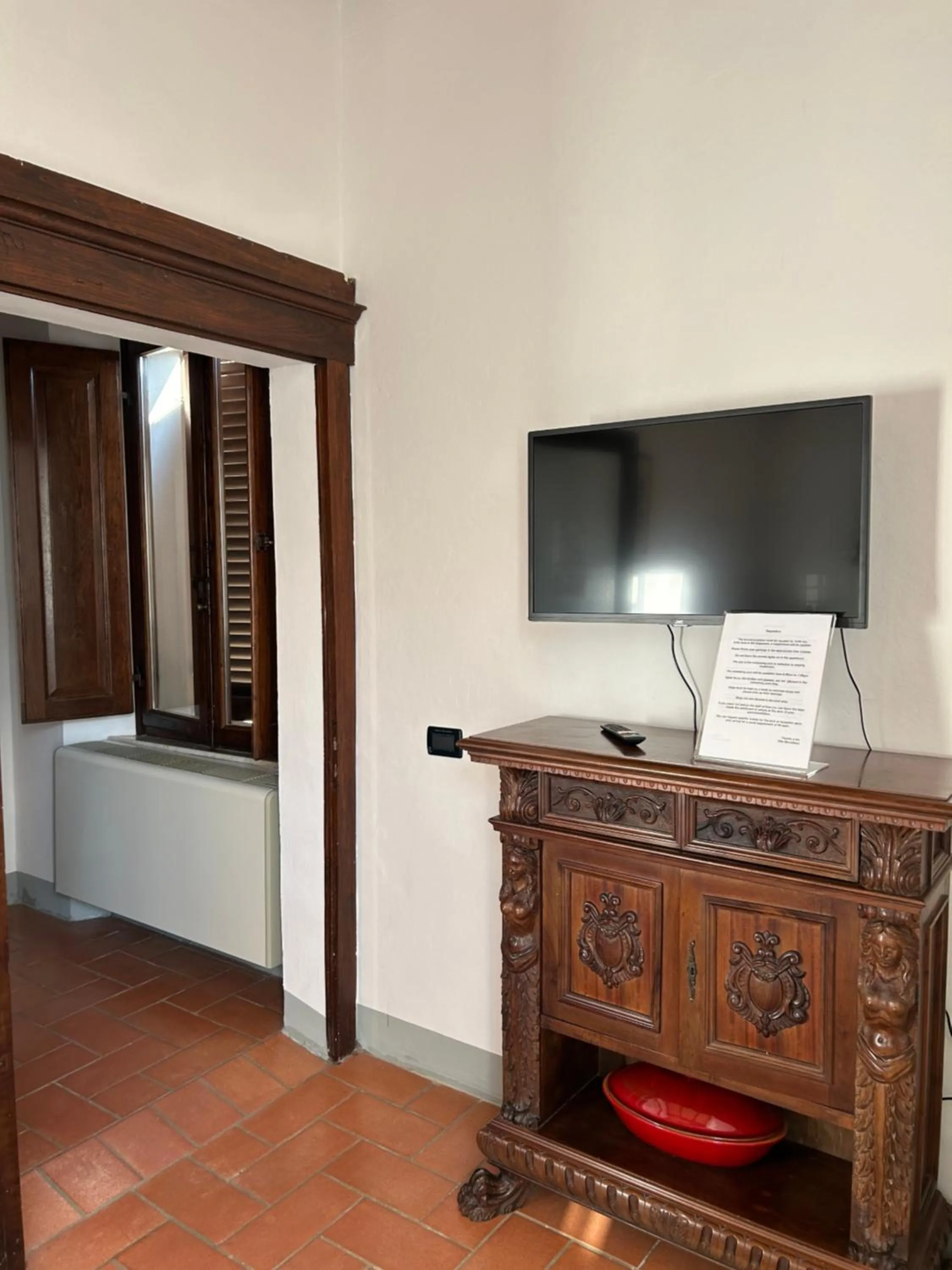 TV and multimedia in Villa Mucellena