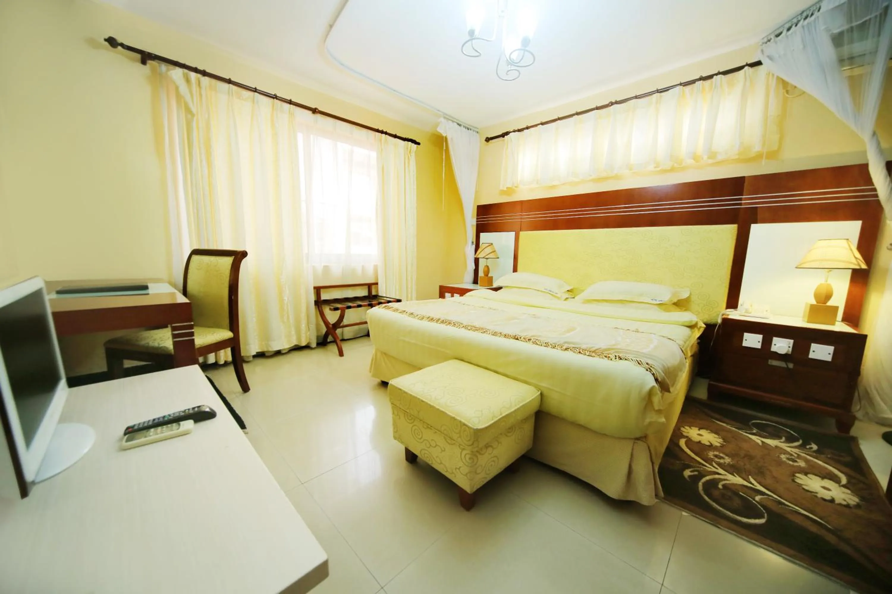 Photo of the whole room, Bed in Hotel Africana