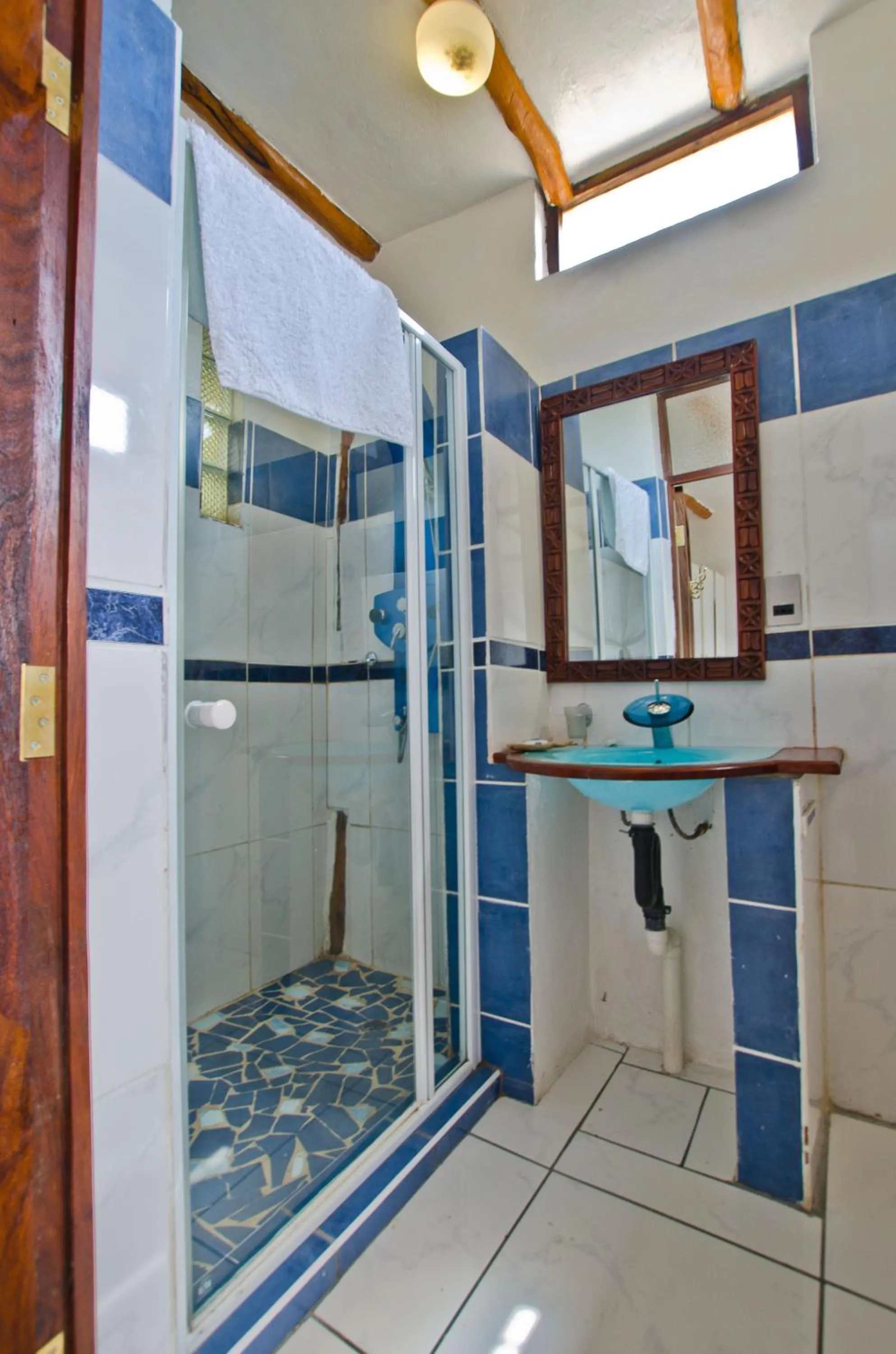 Shower in Casa Cabana Beach