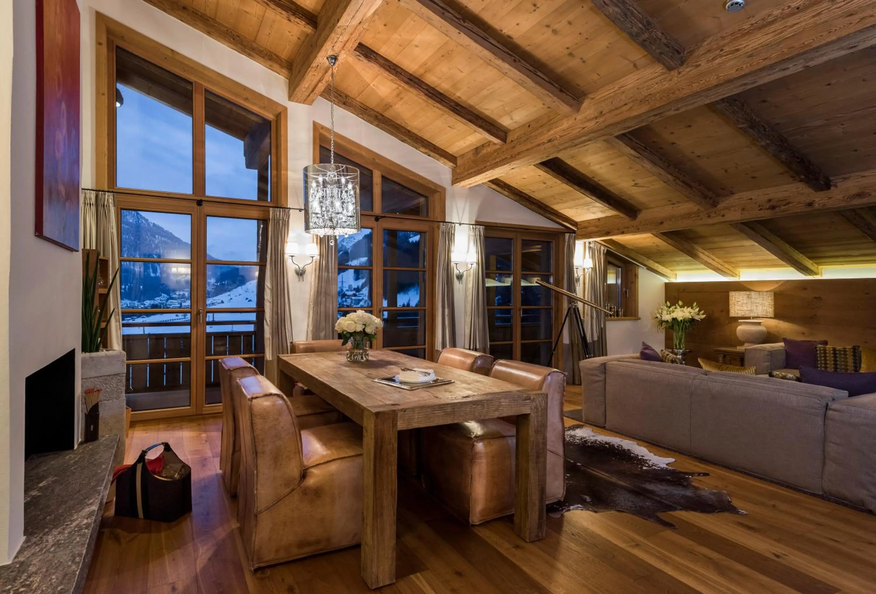 Communal lounge/ TV room in Hotel Tannenhof*****Superior