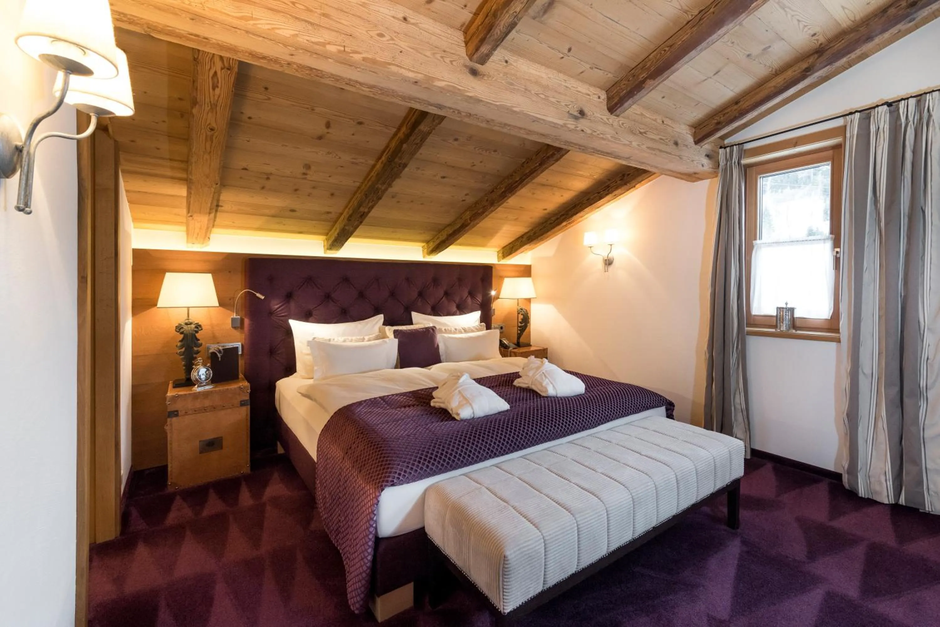 Bed in Hotel Tannenhof*****Superior