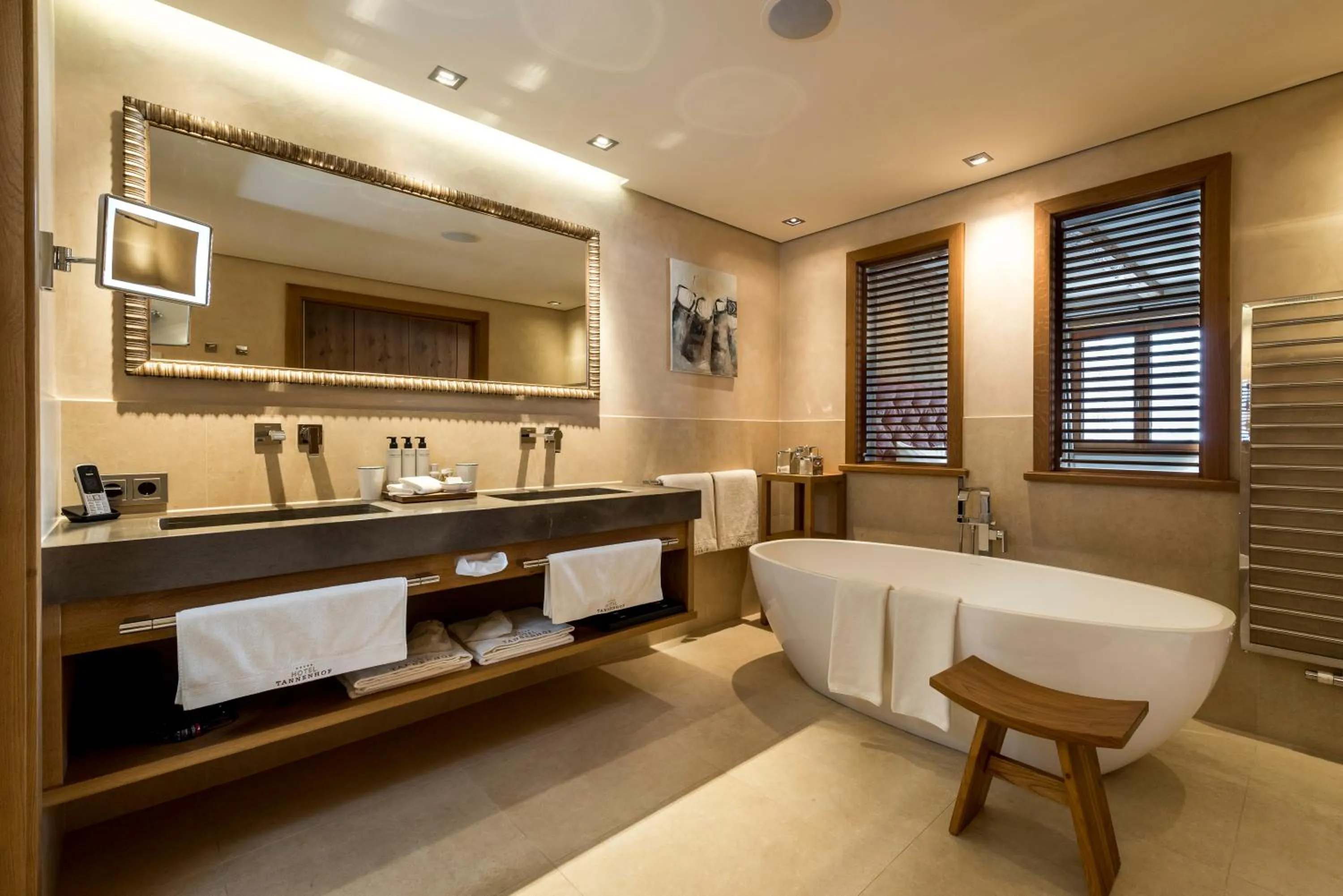 Bathroom in Hotel Tannenhof*****Superior