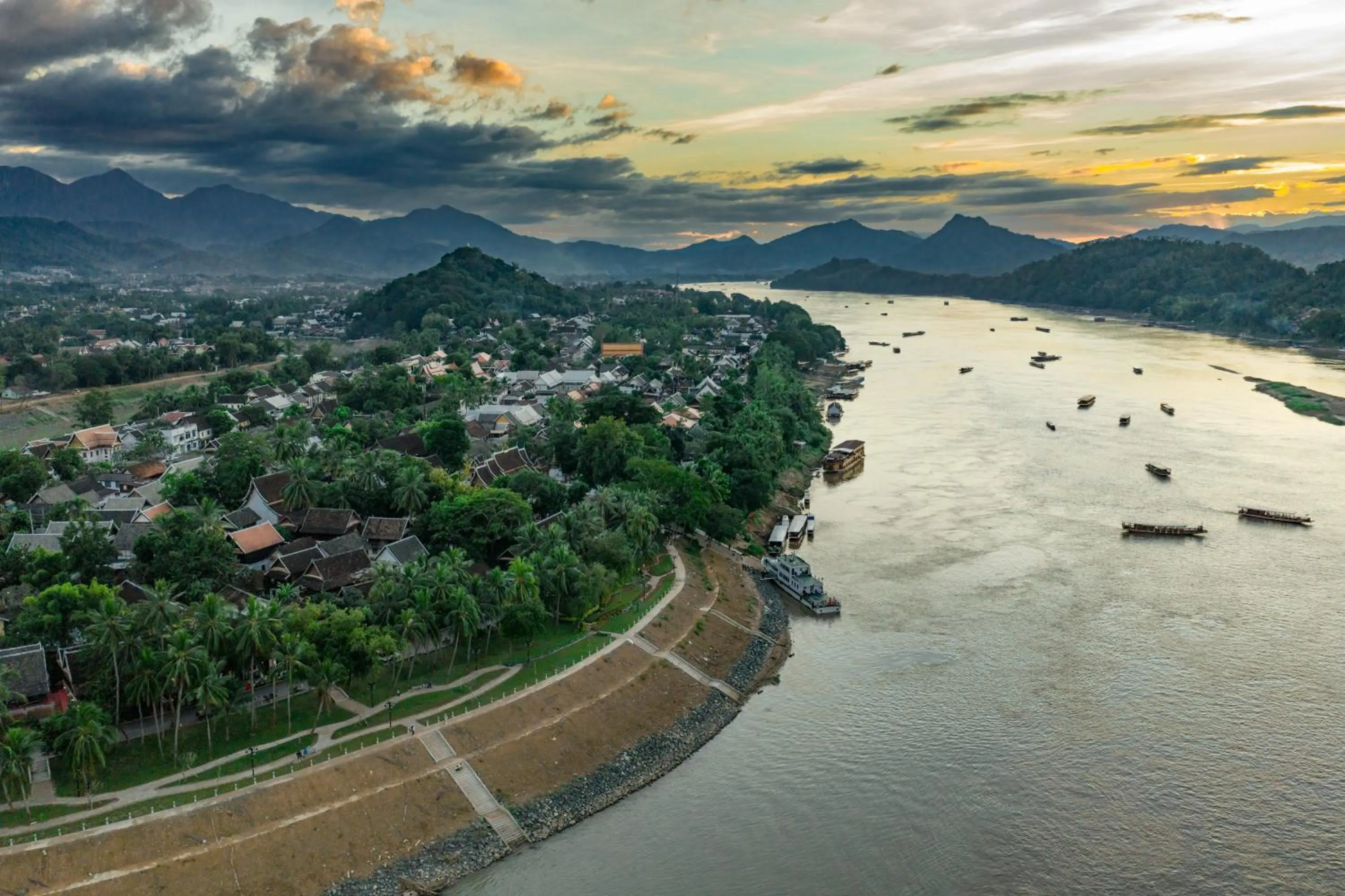 Property building in Mekong Riverview Hotel