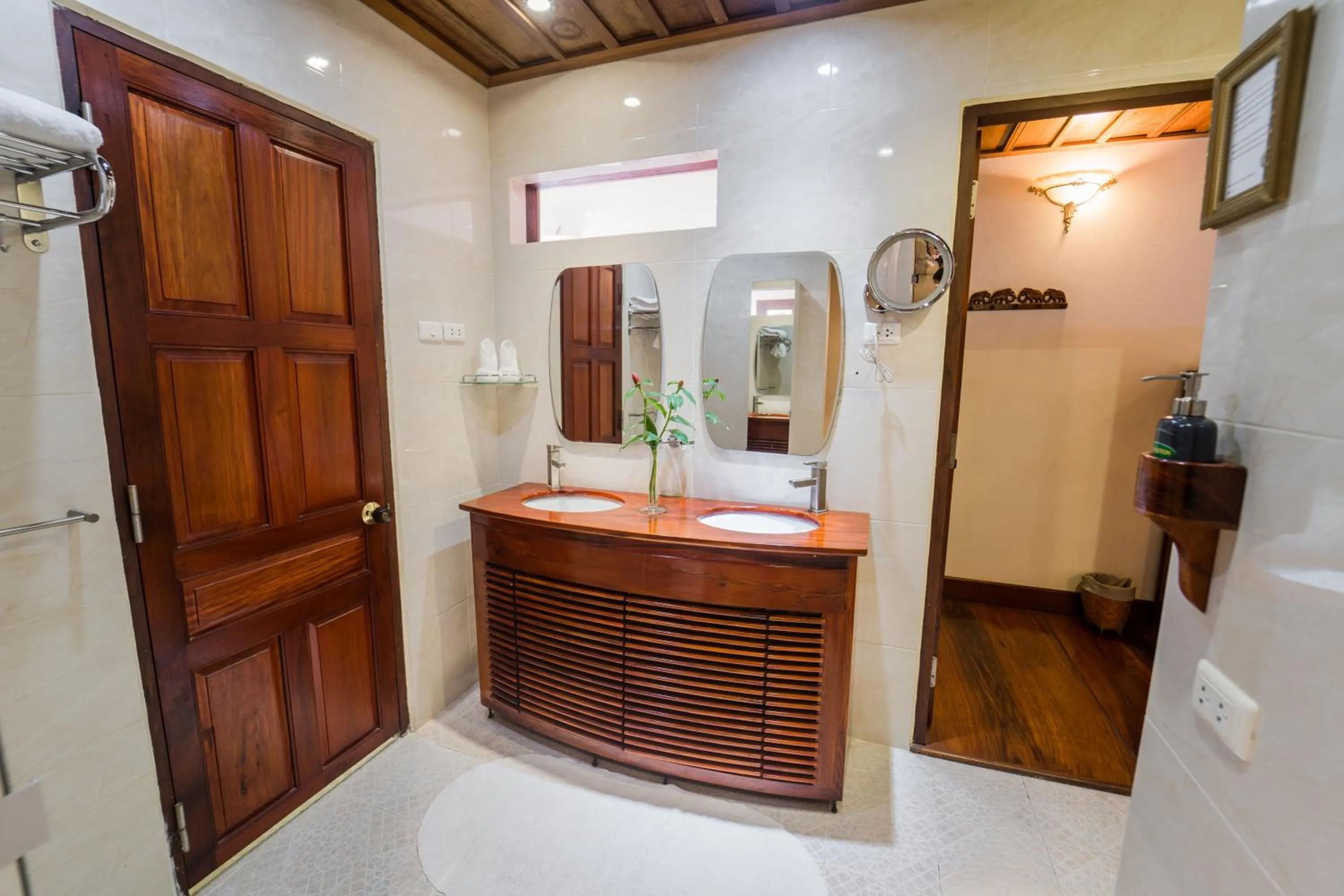 Bathroom in Mekong Riverview Hotel