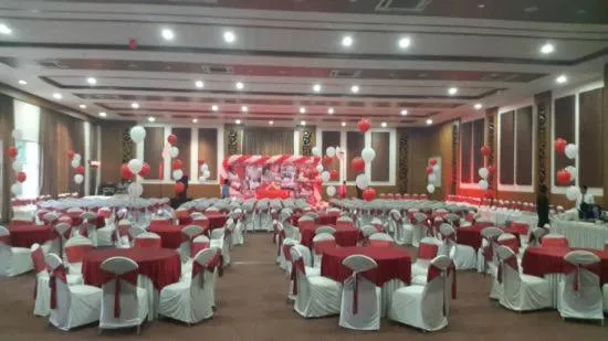 Banquet/Function facilities, Banquet Facilities in Damanganga Valley Resort Silvassa