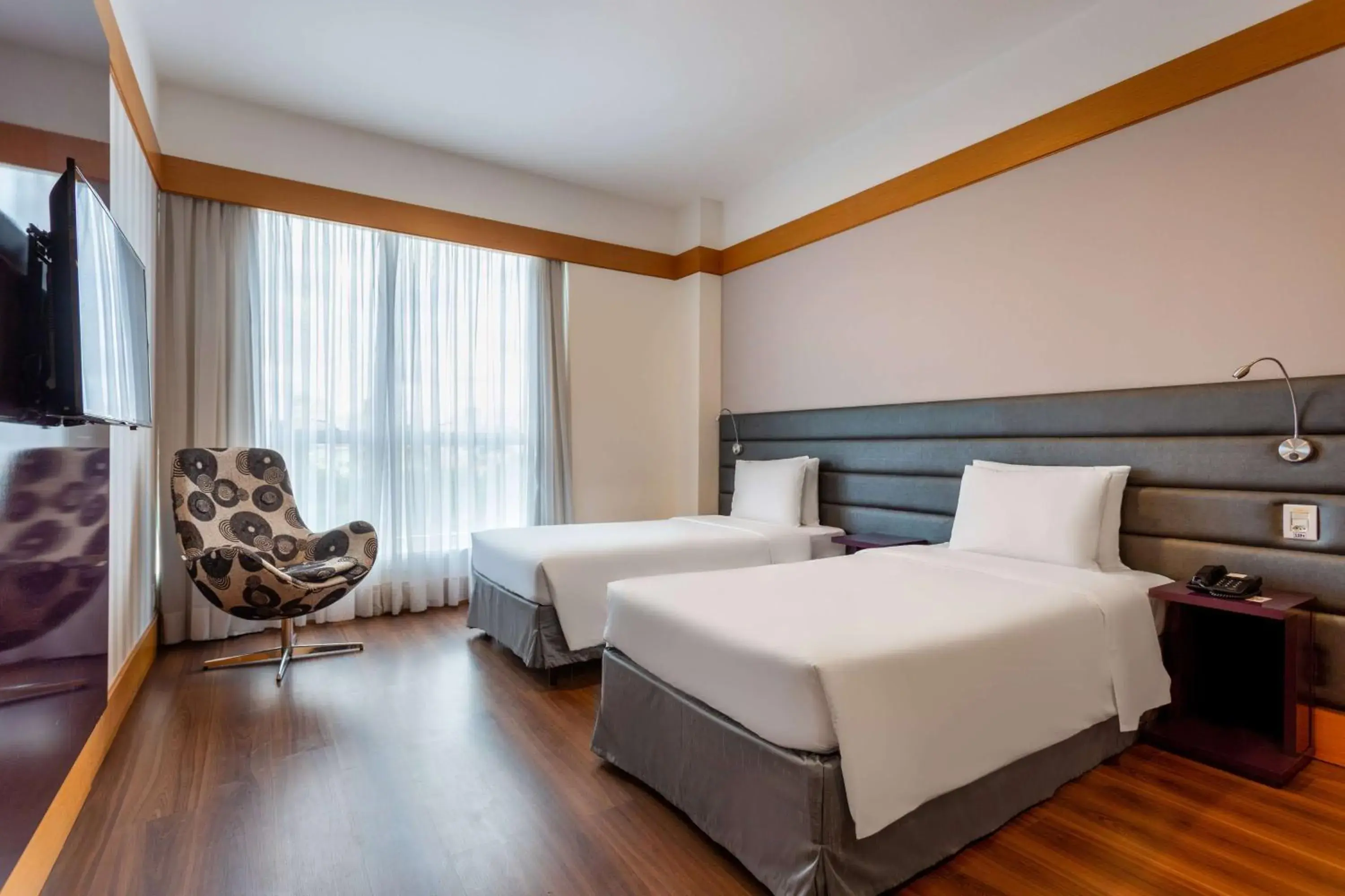 Photo of the whole room, Bed in Wyndham Garden São Paulo Convention Nortel Photo of the whole room, Bed in Wyndham Garden São Paulo Convention Nortel