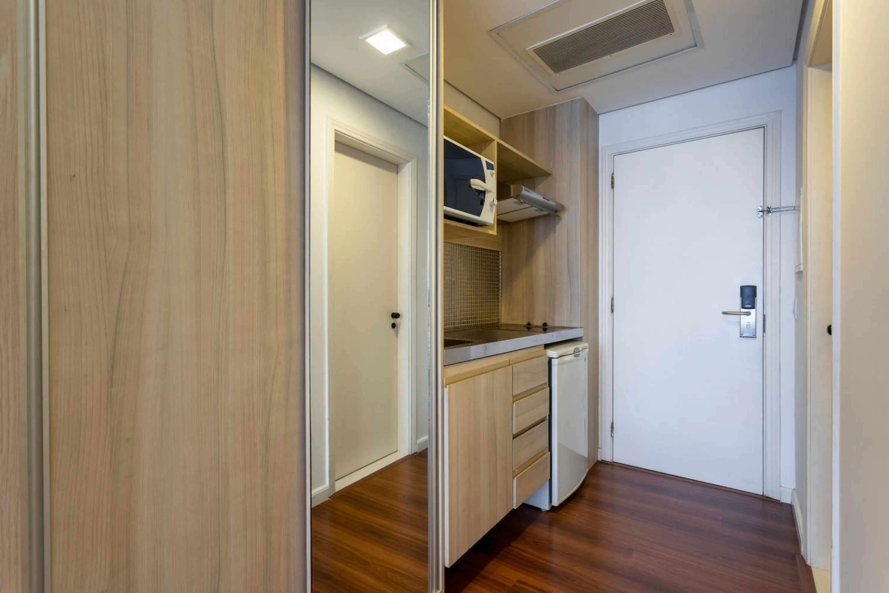 Bedroom in Wyndham Garden São Paulo Convention Nortel